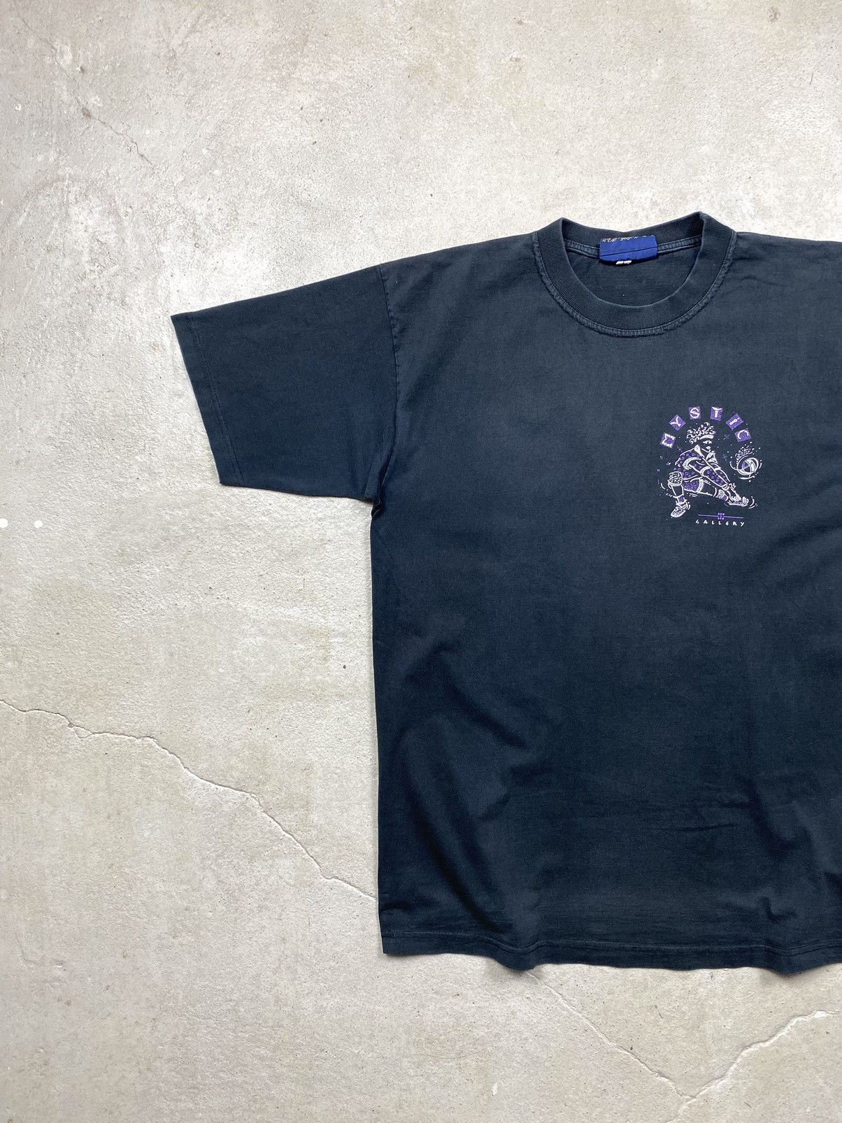 Japanese Brand Rare Vintage 1990’s Mystic Art T Shirt Japanese Size US L / EU 52-54 / 3 - 11 Thumbnail