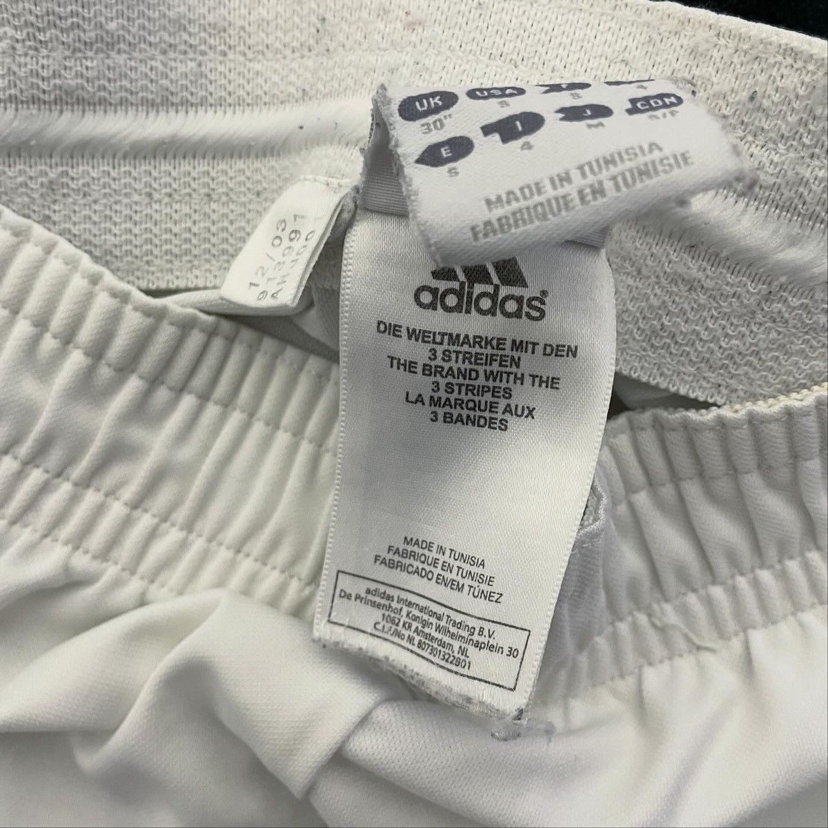 Adidas × Vintage Olympique de Marseille 2000 vintage adidas shorts football Size US 30 / EU 46 - 3 Thumbnail