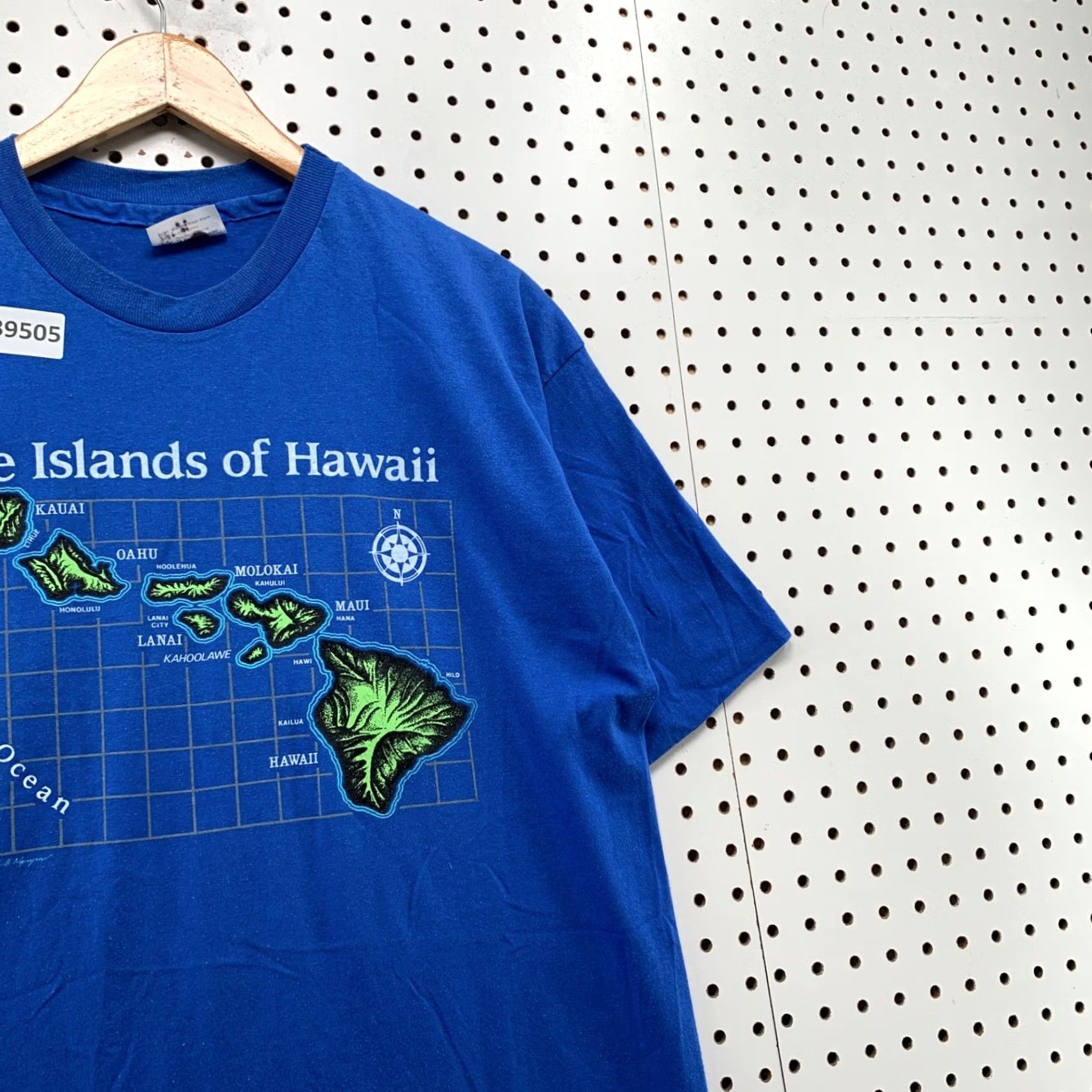 Hanes VINTAGE Hanes Hawaii Shirt Mens XL Blue 80s Maui Map 80s Beach Graphic Print T-Shirt Size US XL / EU 56 / 4 - 5 Thumbnail