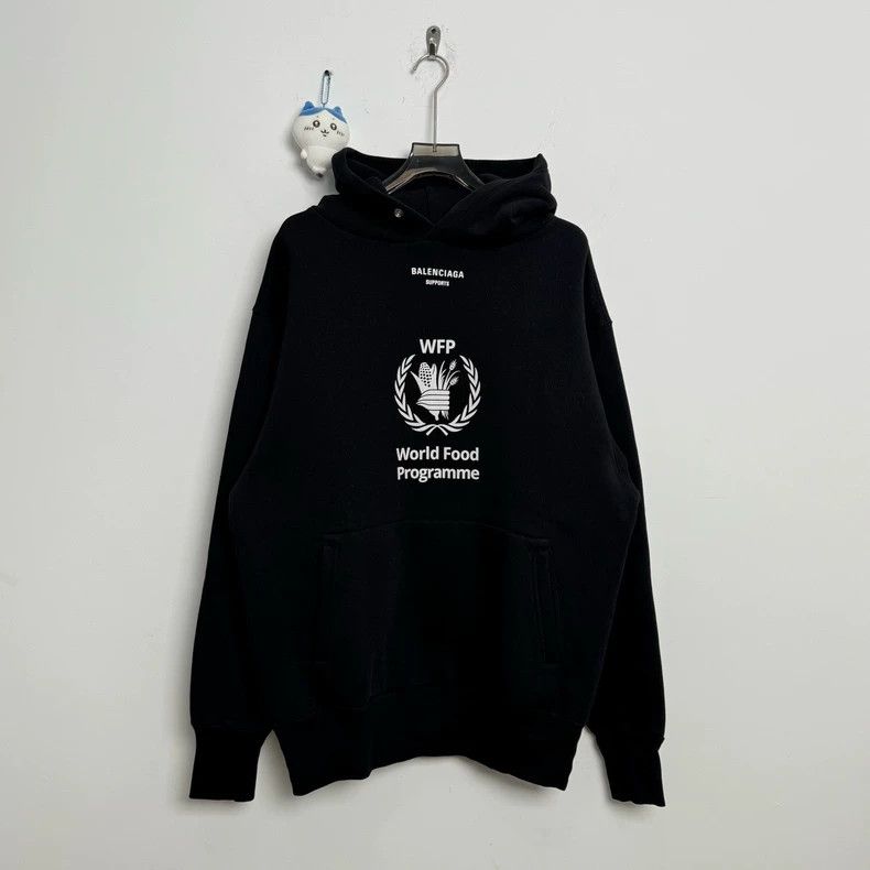 Balenciaga Balenciaga WFP logo hoodie Size US XS / EU 42 / 0 - 1 Thumbnail