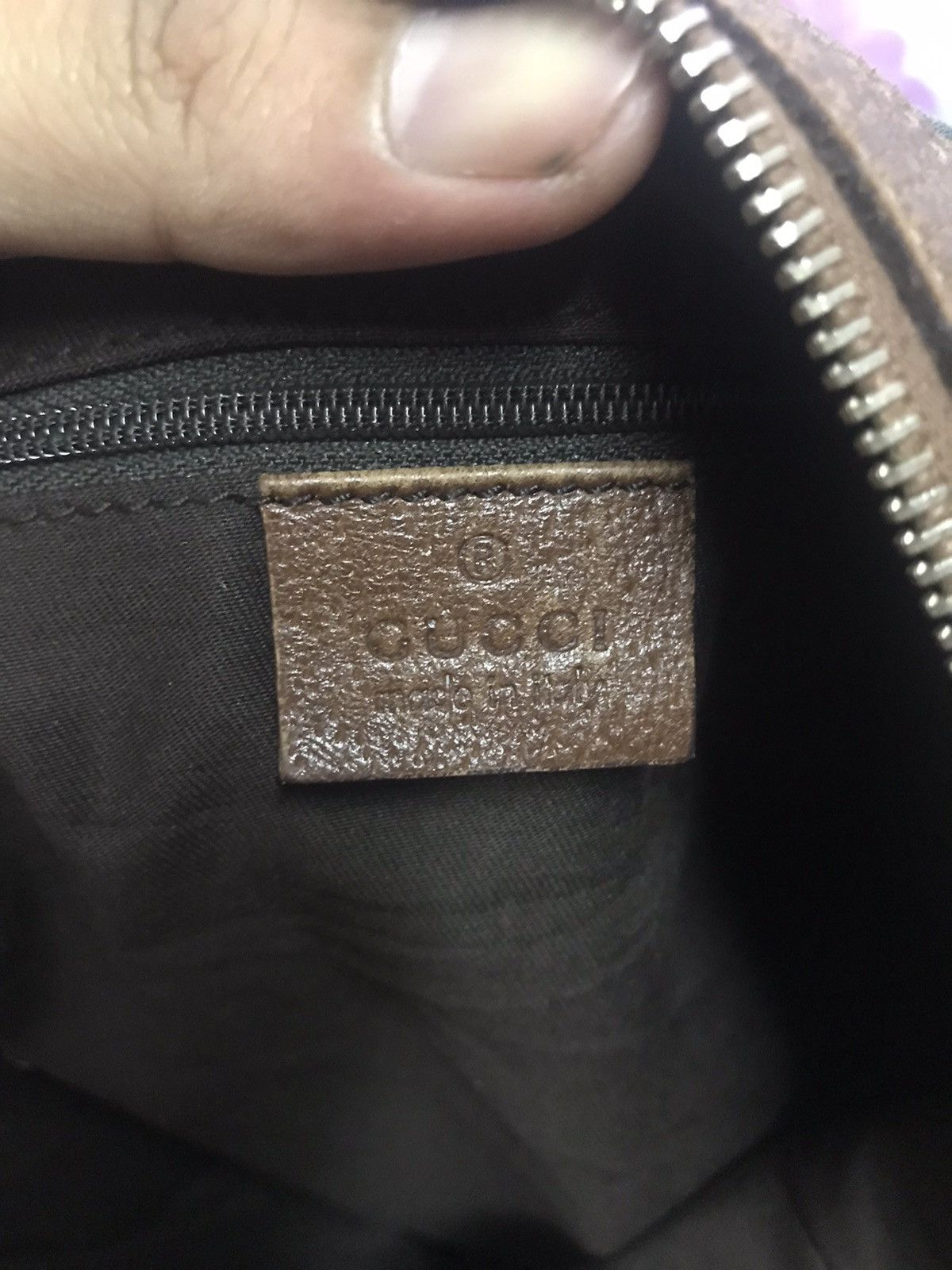 Gucci Authentic Gucci Gg Pocket Bag Size ONE SIZE - 3 Thumbnail