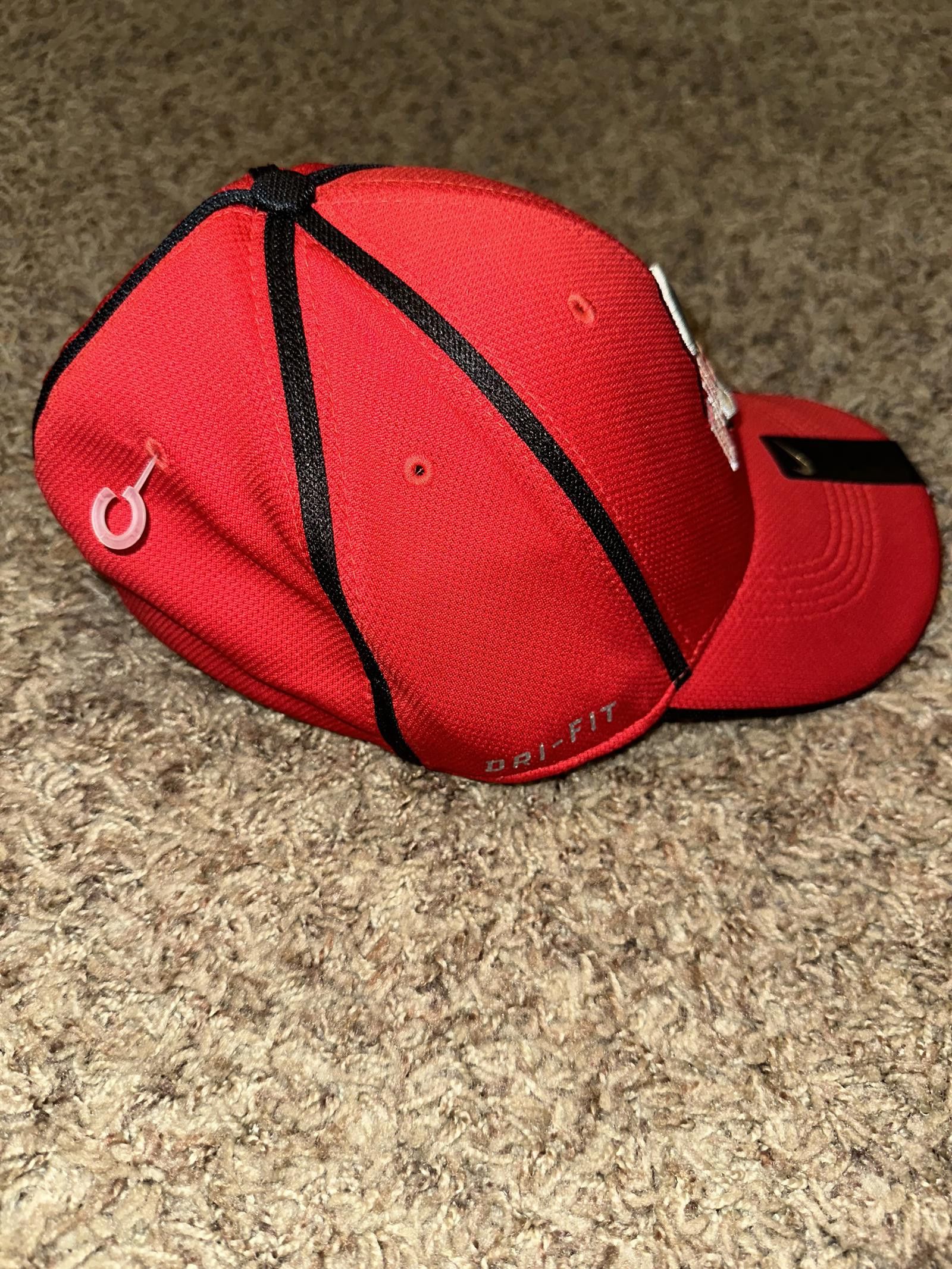 Nike Ohio State Buckeyes Aerobill Sideline Coaches Cap 2010 Size ONE SIZE - 7 Thumbnail