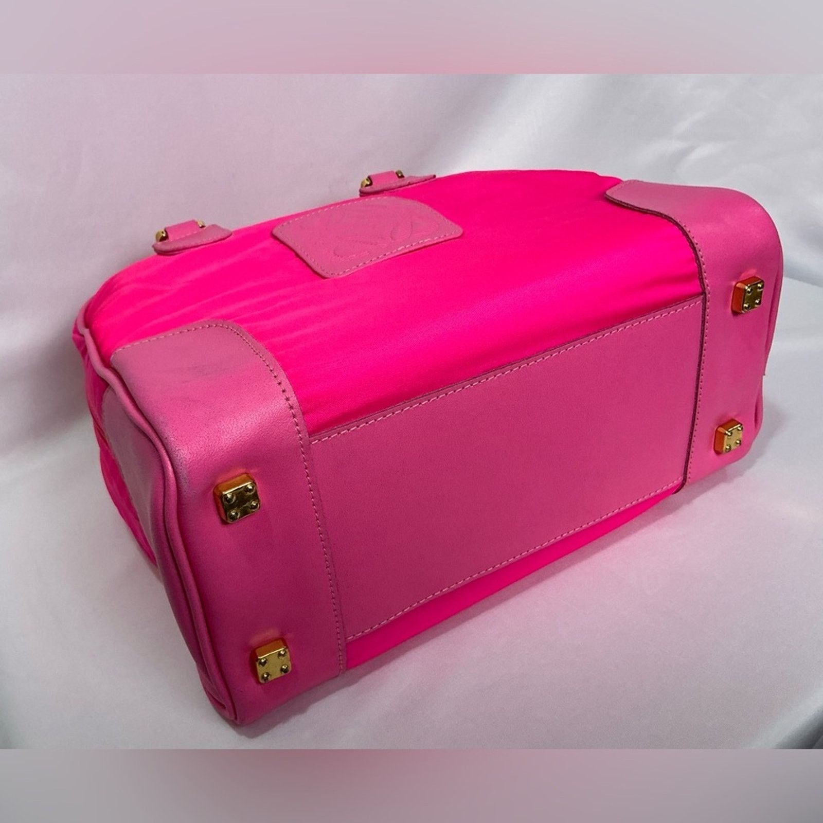 Loewe Loewe Hot Pink Nylon Boston 32 Anagram Amazona Limited Editi Size ONE SIZE - 11 Thumbnail
