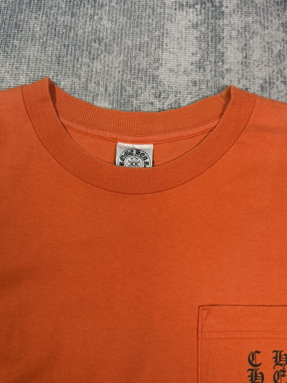 Chrome Hearts Vintage! Orange Scroll Script Pocket tee Size US M / EU 48-50 / 2 - 9 Thumbnail