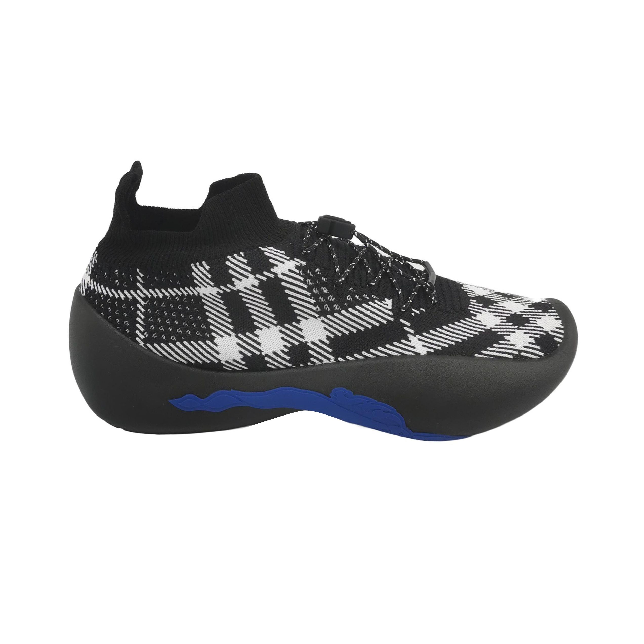 Burberry Burberry Women 9 Lowtop Sneakers Size US 9 / IT 39 - 1 Thumbnail
