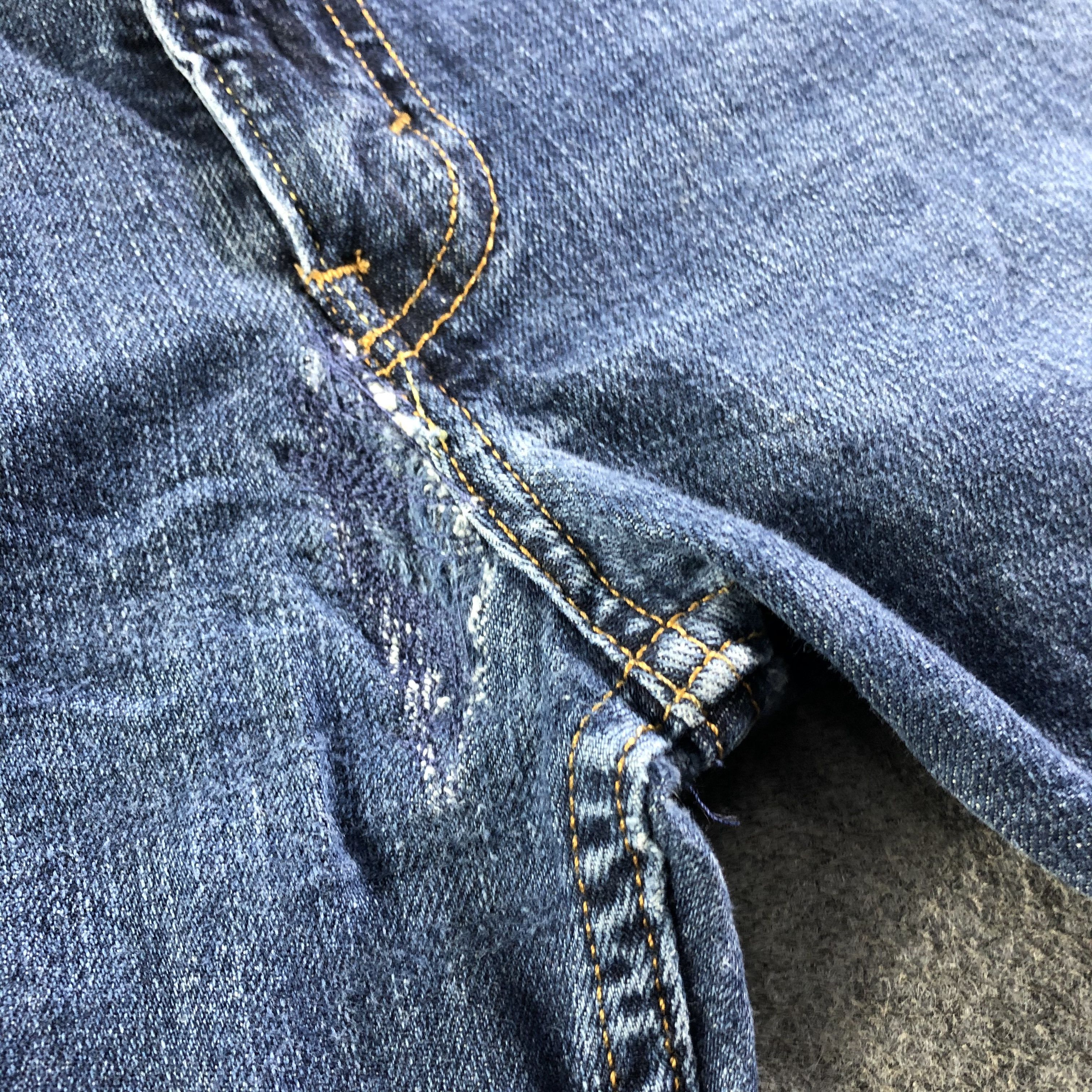 Levi's Vintage Blue Wash Levis 505 Jeans-J4297 Size US 41 - 9 Thumbnail