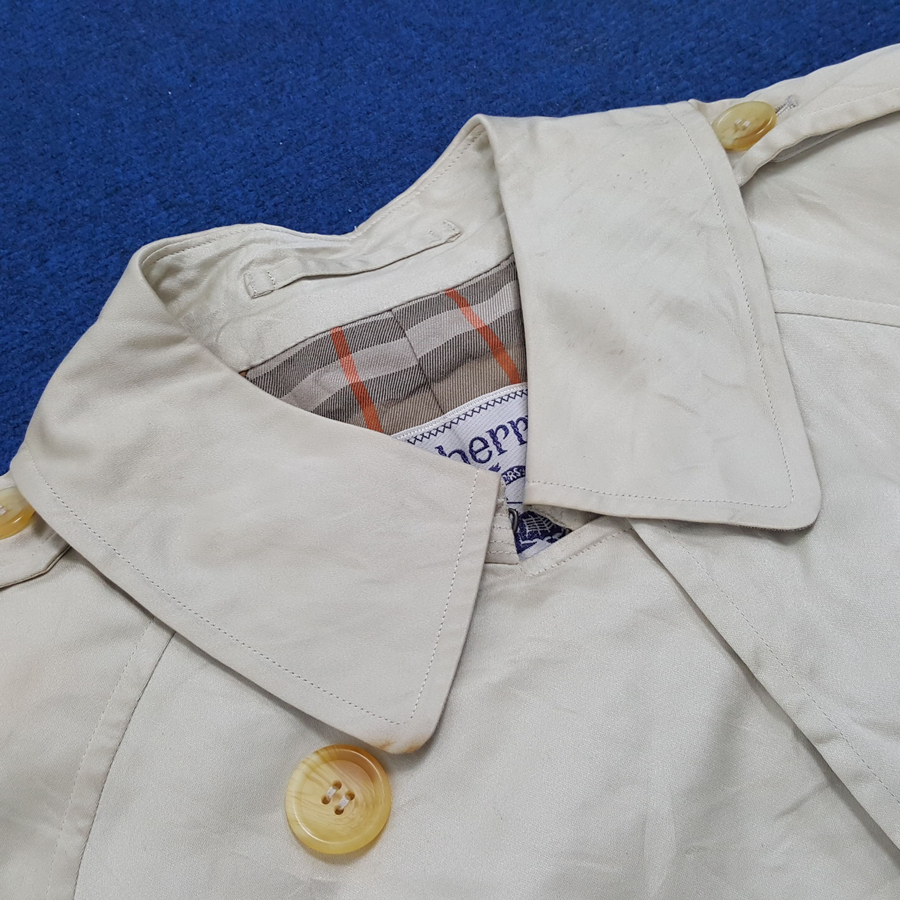 Burberry × Vintage Vintage Burberrys' Nova Check Trench Coat Size US S / EU 44-46 / 1 - 5 Thumbnail