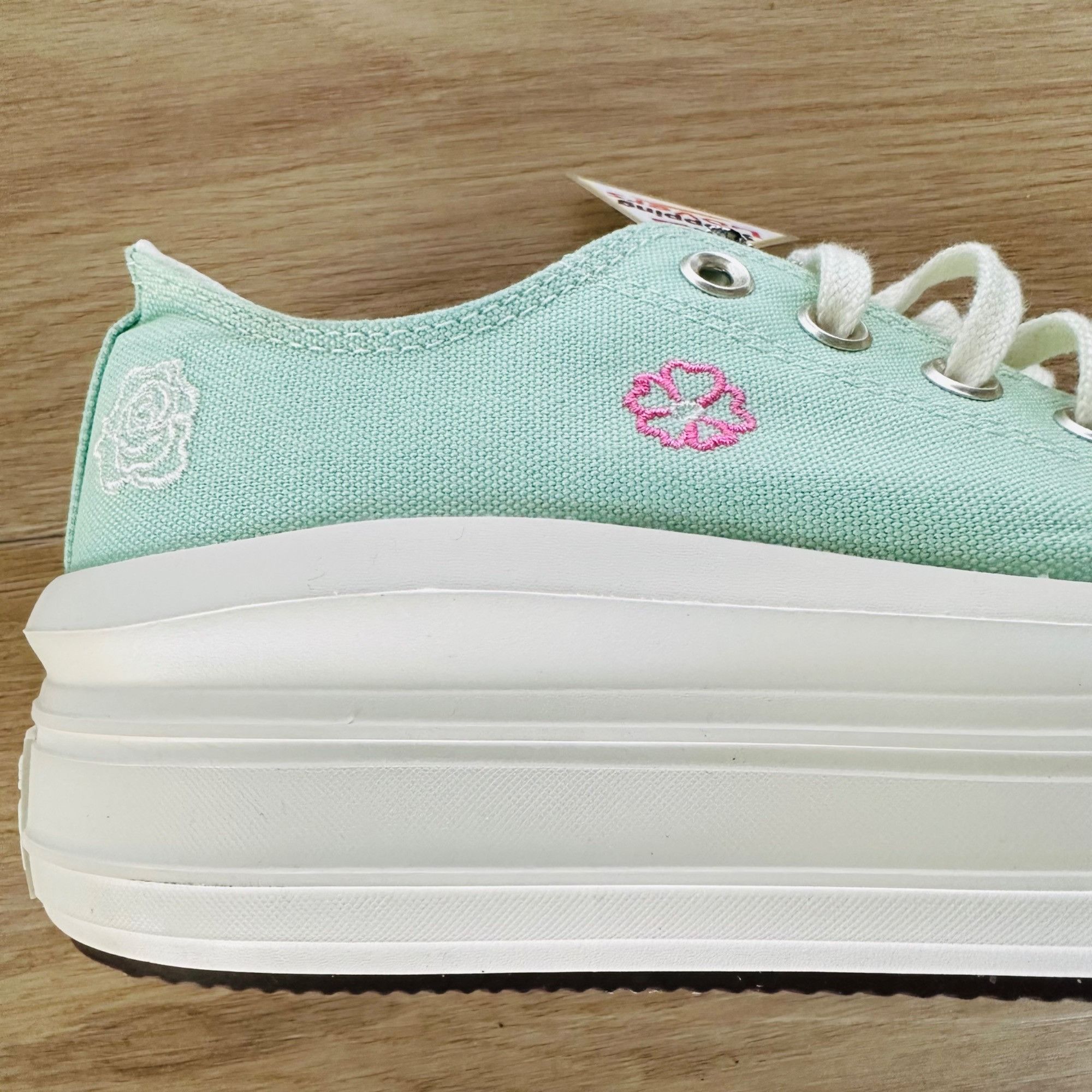 Converse ❤️Converse Chuck Taylor All Star Move Platform Sz 8.5 Women' Size US 8.5 / IT 38.5 - 13 Thumbnail