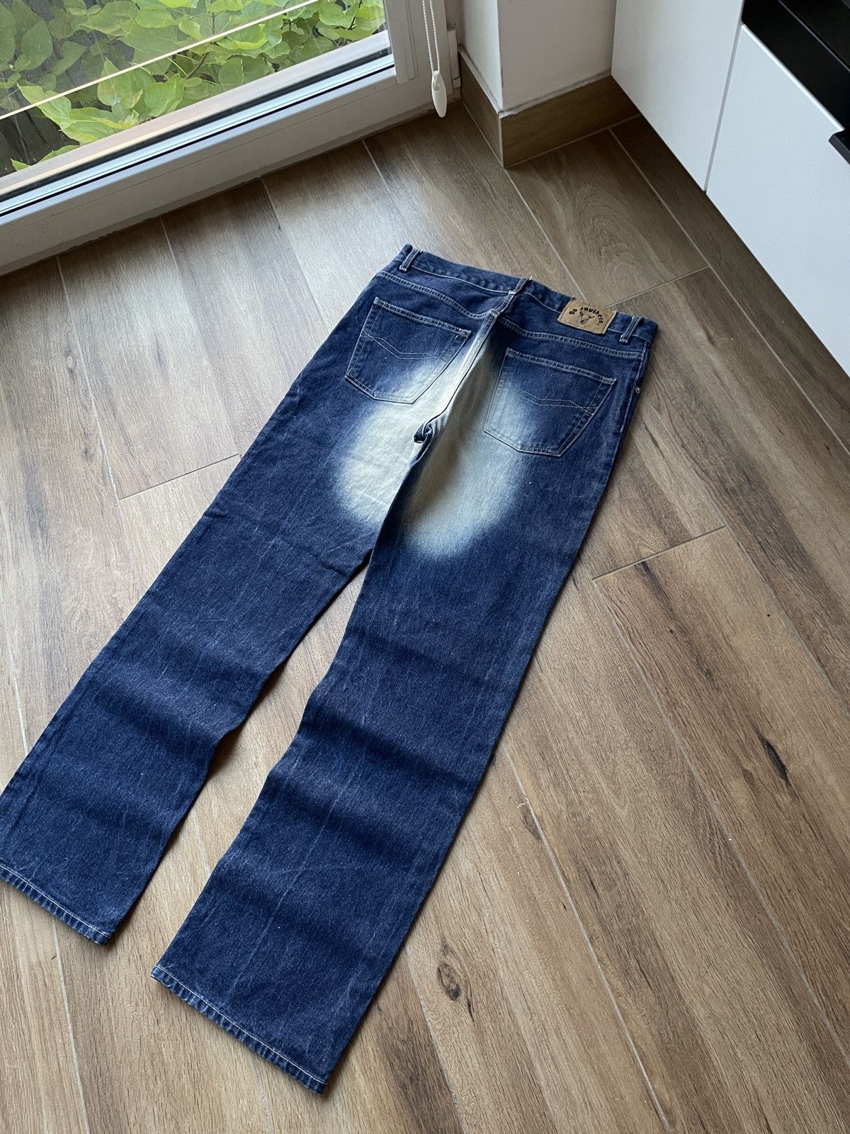 Vintage Vintage Flared Jeans Faded Avant Garde Mud Washed Japanese Size US 34 / EU 50 - 2 Thumbnail
