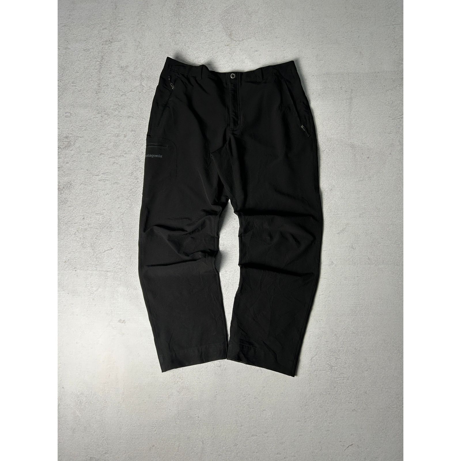 Nike Vintage Patagonia Black Track Pants - Men's 38Wx32L Size US 34 / EU 50 - 1 Thumbnail