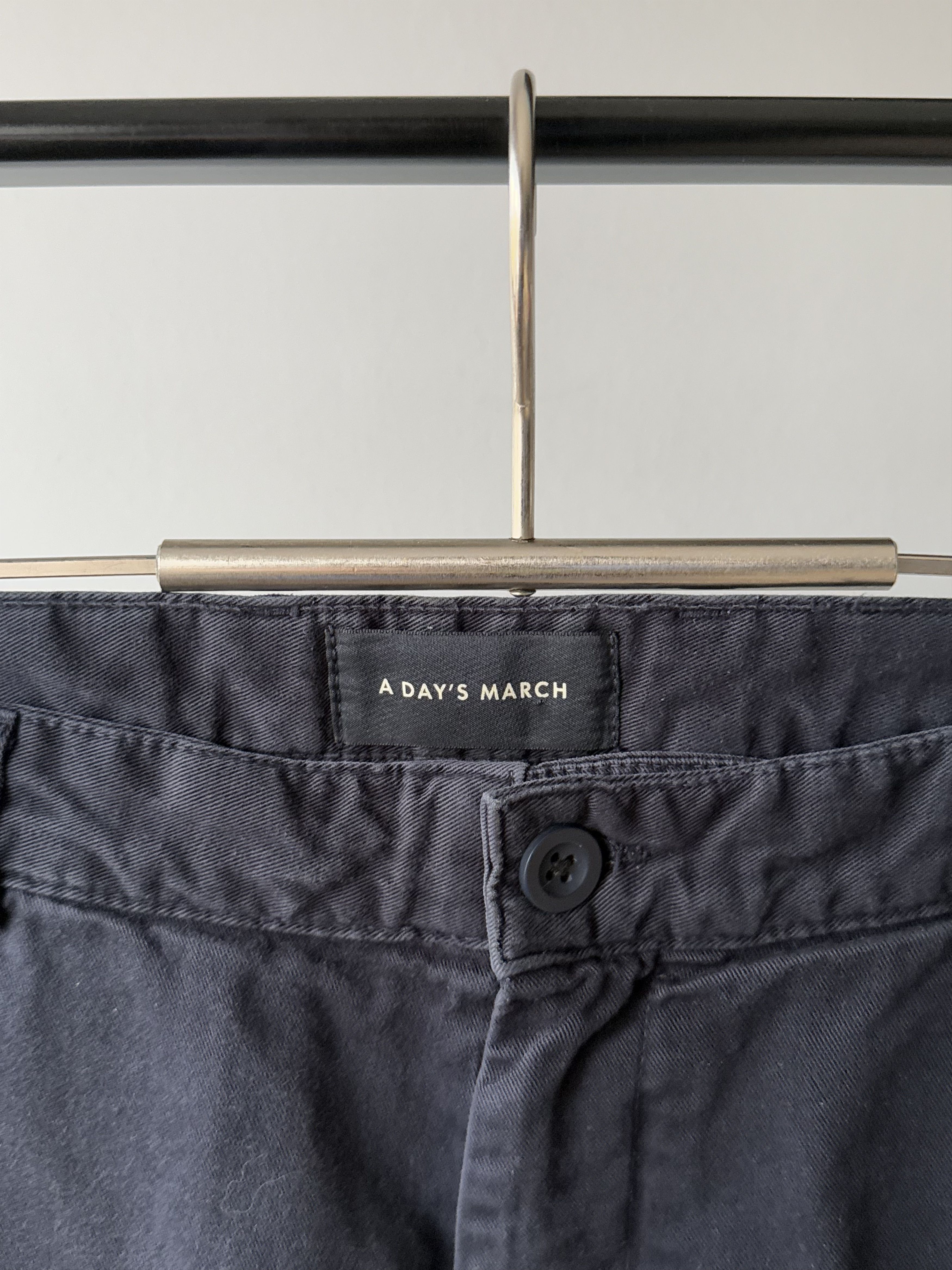A Day's March A Day's March Classic Navy Slim Fit Chino Trousers Pants Size US 30 / EU 46 - 9 Thumbnail