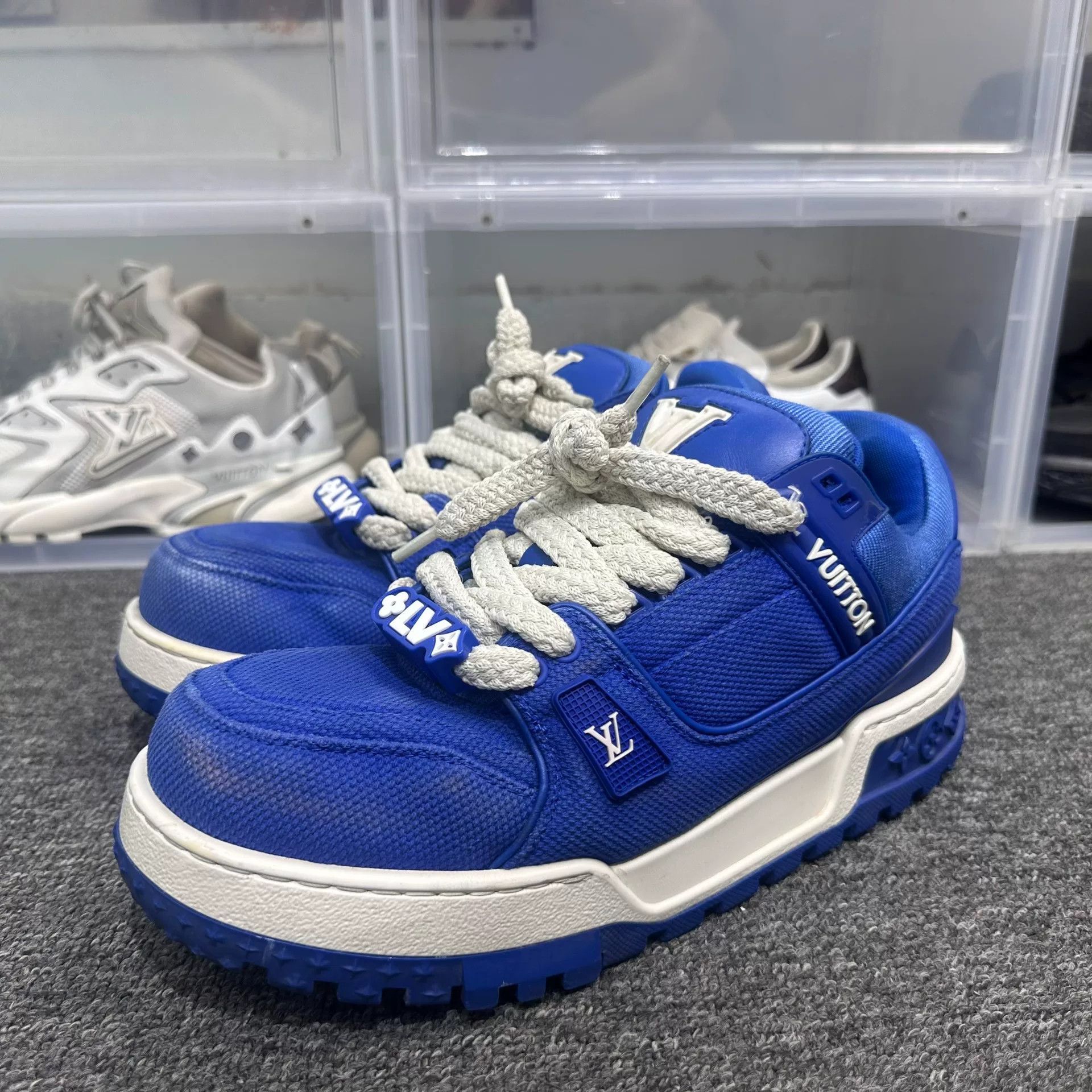 Louis Vuitton Louis Vuitton Training Blue Lowtop Sneakers 10 Men Size US 10 / EU 43 - 1 Thumbnail