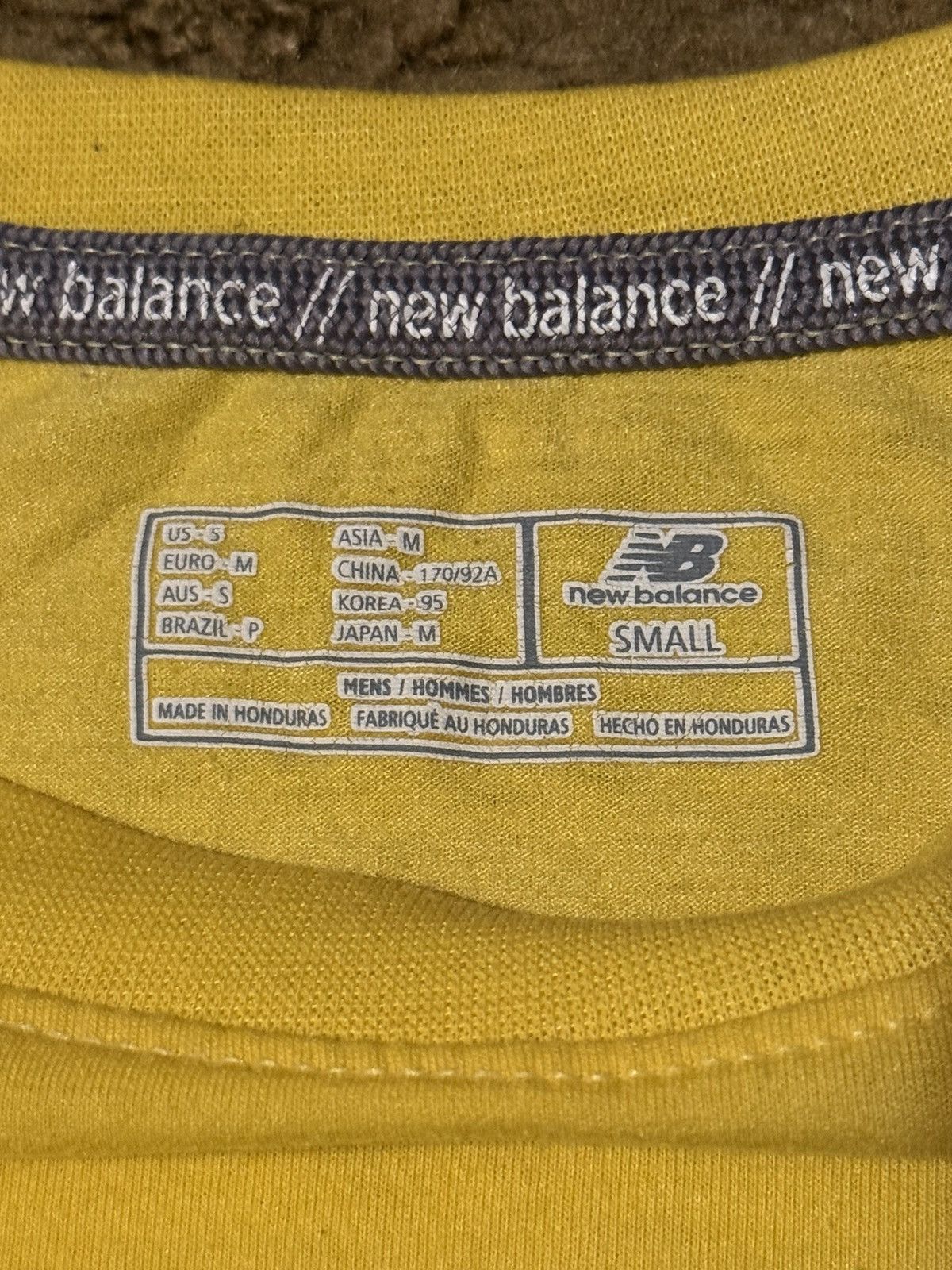 New Balance New Balance Ligtning Dry Yellow Tiny Logo T-Shirt Size Small Size US S / EU 44-46 / 1 - 4 Thumbnail