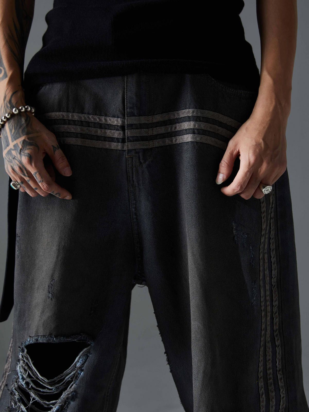 Vintage Distressed Track Black Baggy Pants with Stripes Size US 32 / EU 48 - 3 Thumbnail
