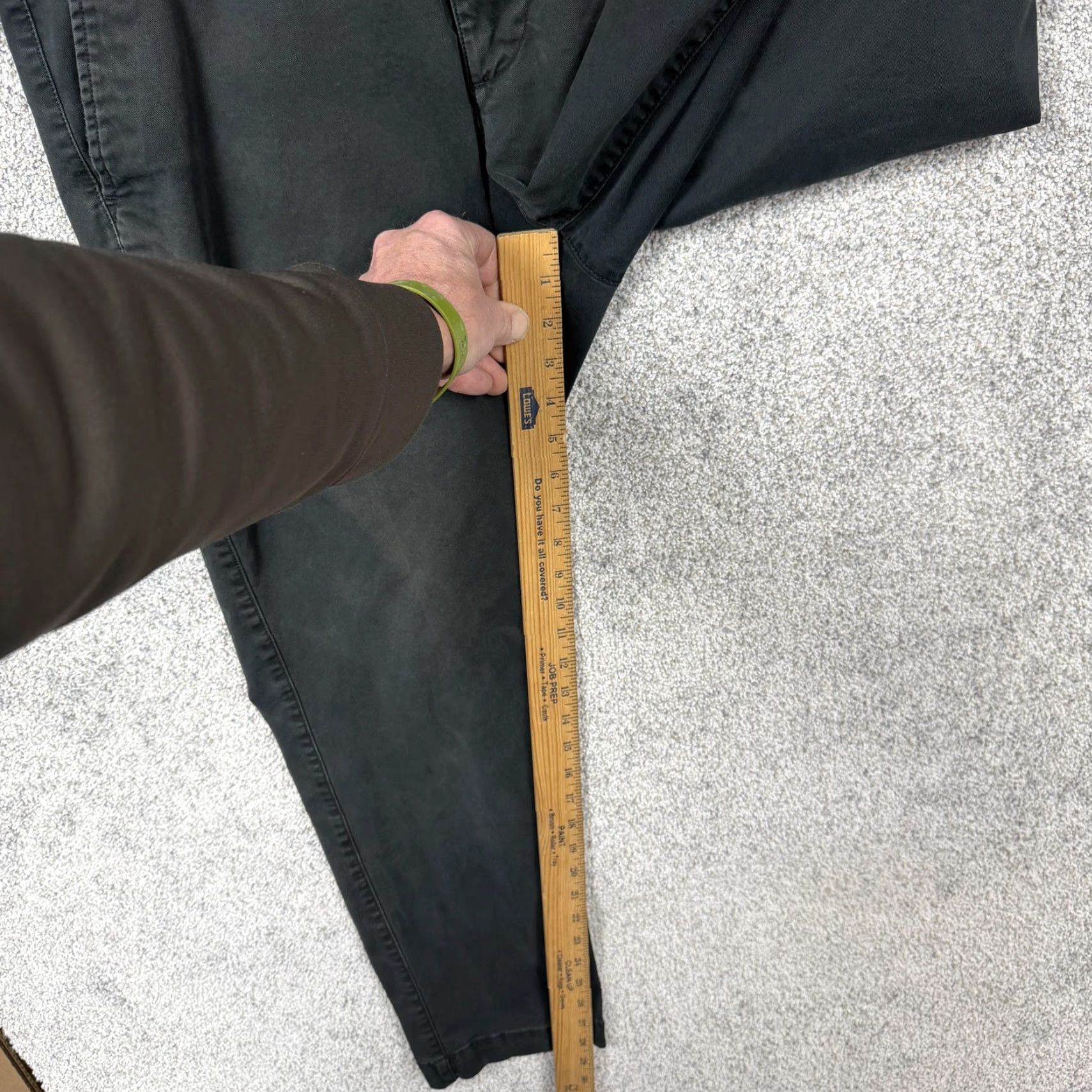 Gap Gap Essential Khaki Pants Mens Size 36x28.5 Black Athletic Stretch Chino Office Slim Tapered Flat Front Zip Button Pocket Size US 36 / EU 52 - 4 Thumbnail