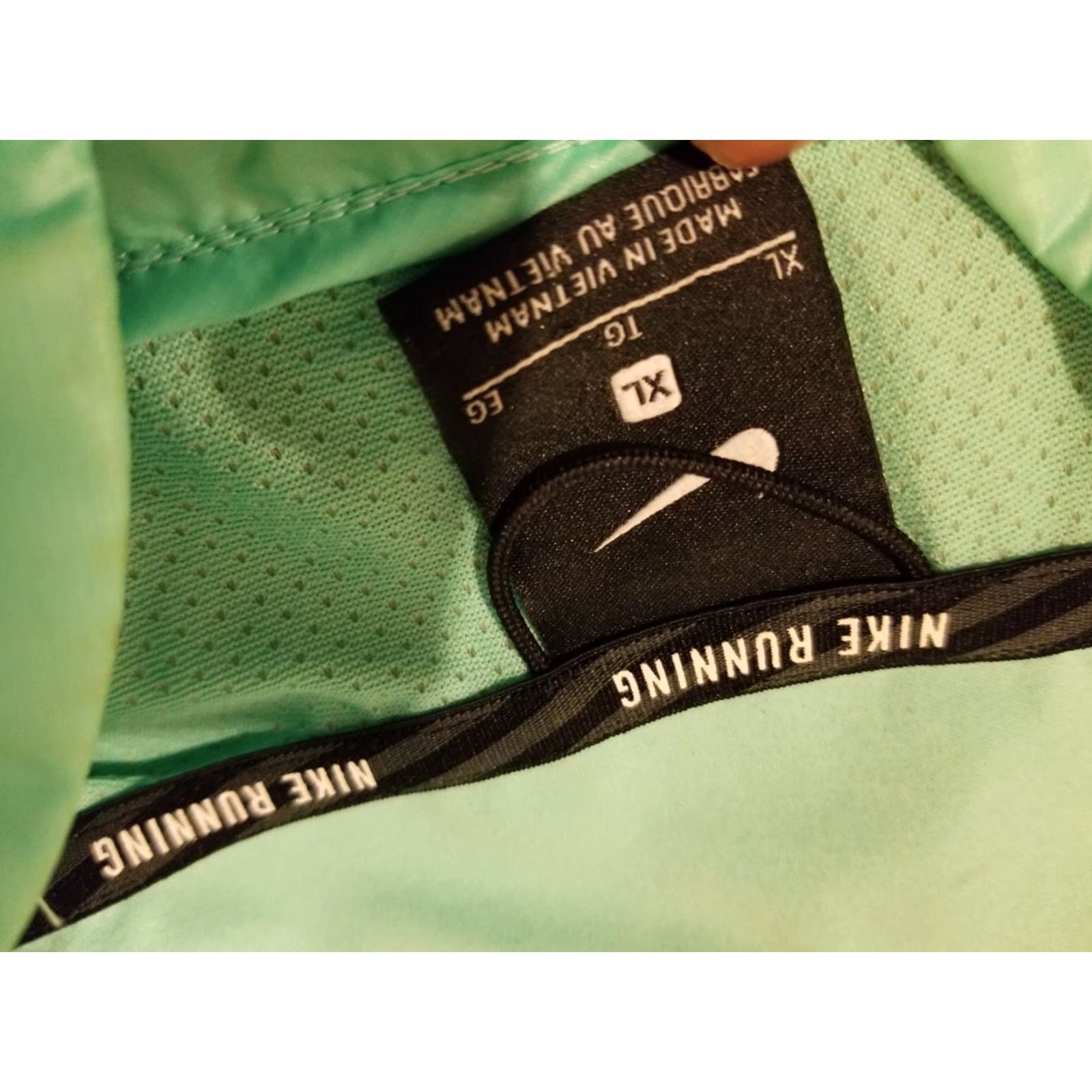 Nike Womens Nike Full Zip Vest XL Green Athletic Running Workout Jacket Size XL / US 12-14 / IT 48-50 - 4 Thumbnail