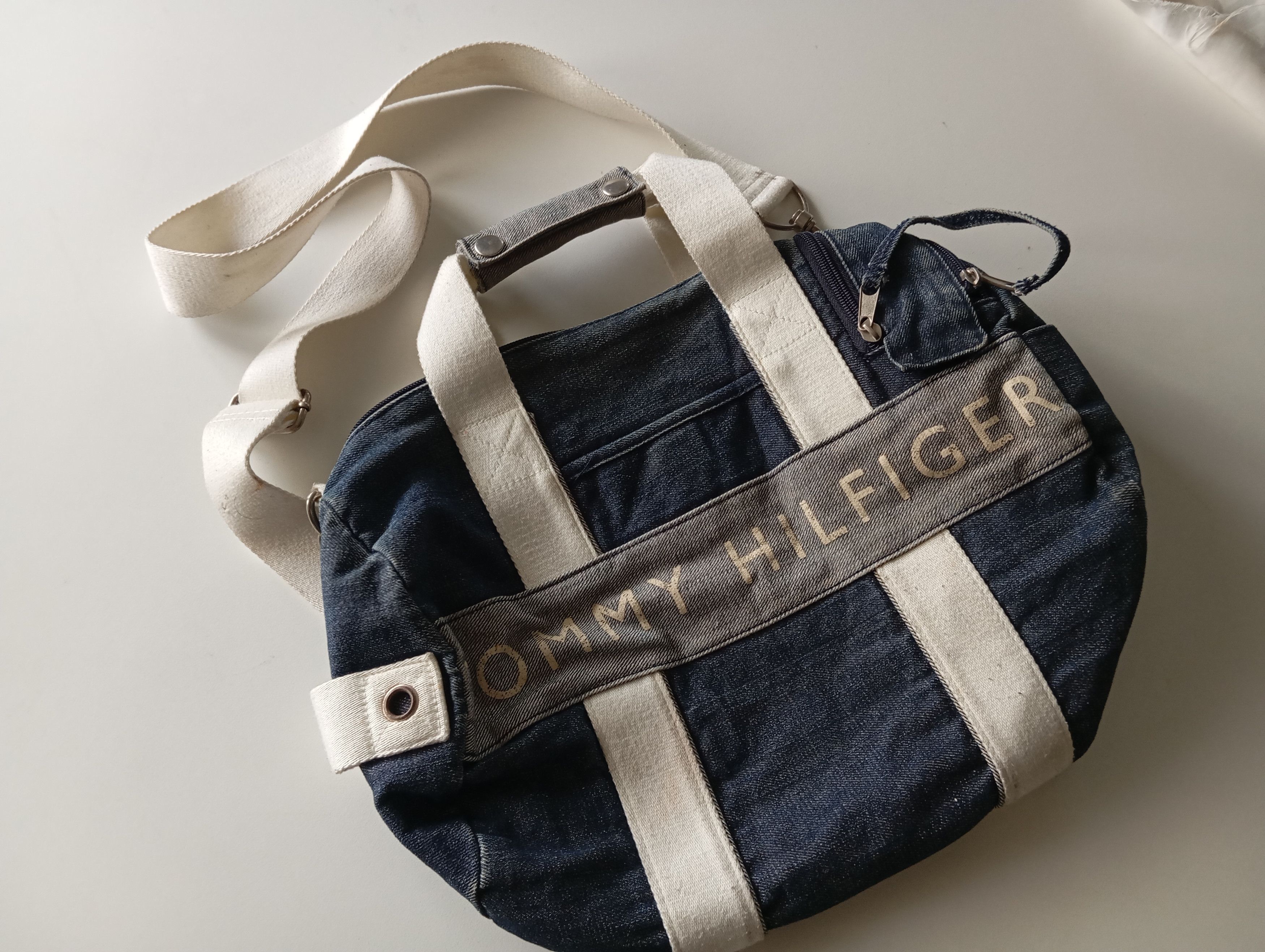 Tommy Hilfiger Tommy Hilfiger Combo 🎉 Polo T-shirt 2Way Bag 👜 Size US S / EU 44-46 / 1 - 5 Thumbnail