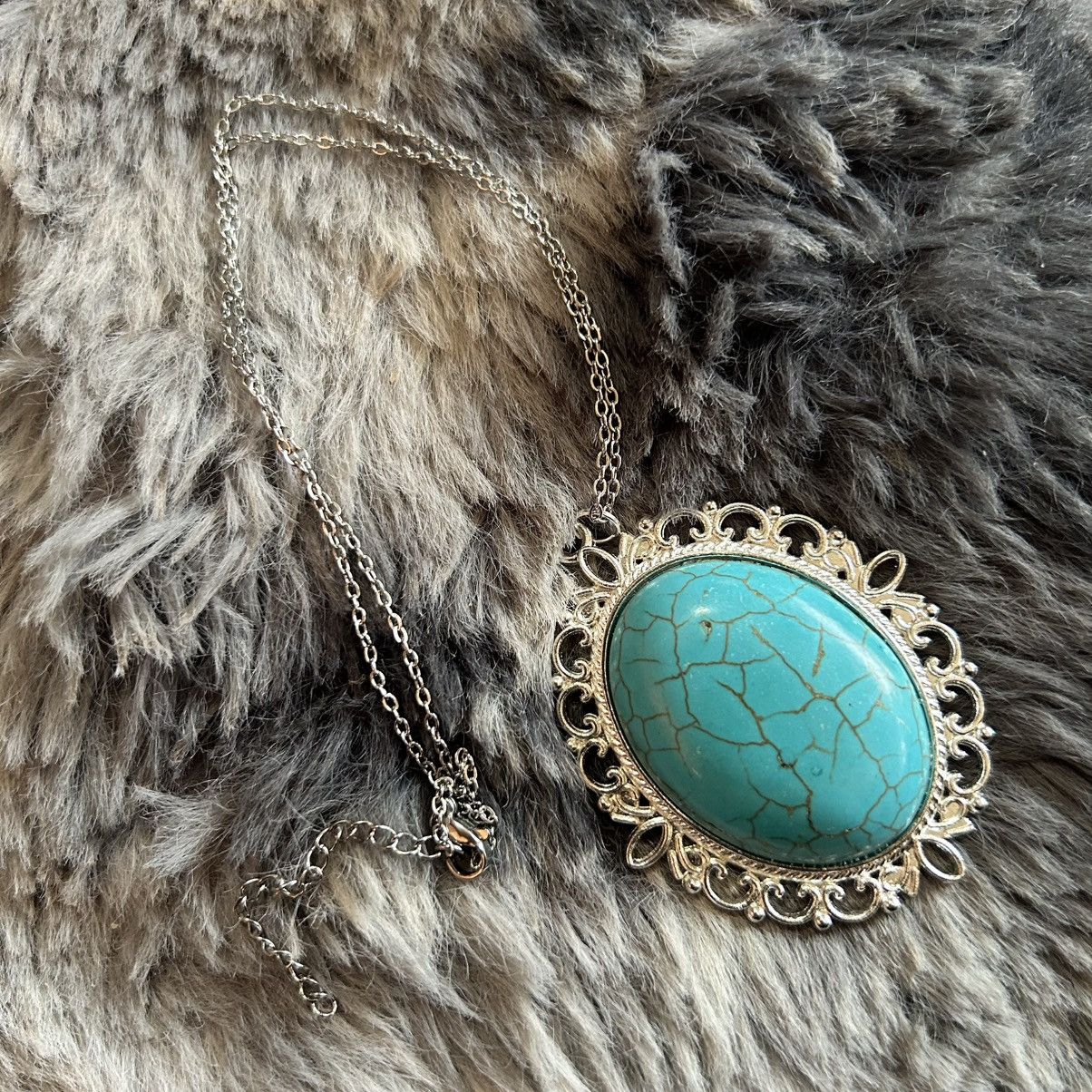 Handmade Handcrafted turquoise dyed howlite cabochon stone necklace Size ONE SIZE - 6 Thumbnail