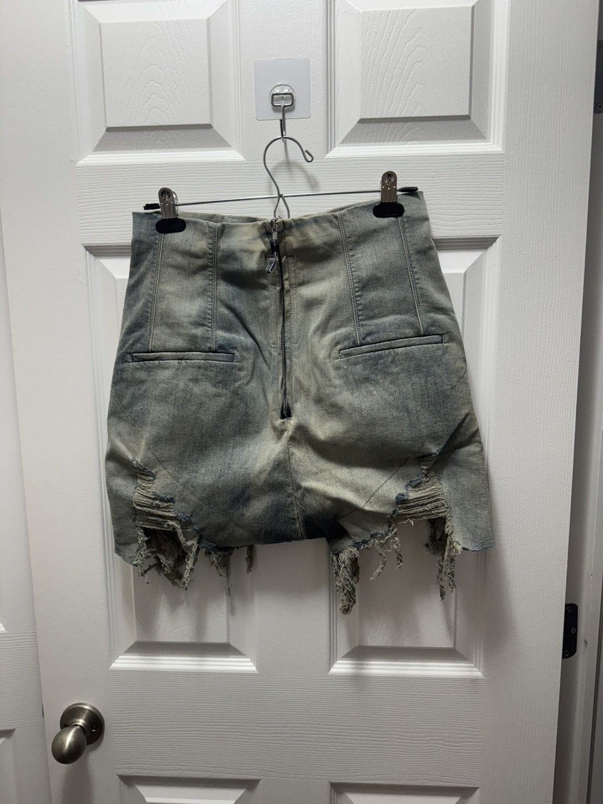 Rick Owens Drkshdw Rick Owens DRKSHDW Blue Dirt Cutoff Distressed Denim Shorts Size US 32 / EU 48 - 2 Thumbnail