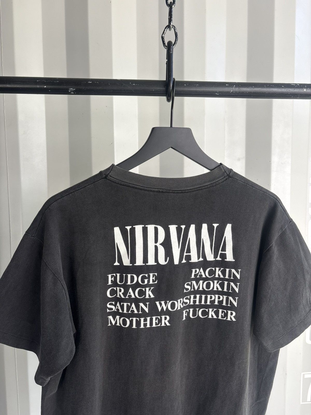 Band Tees Nirvana Vestibule Thrashed Distressed Faded Shirt GRUNGE Size US L / EU 52-54 / 3 - 6 Thumbnail