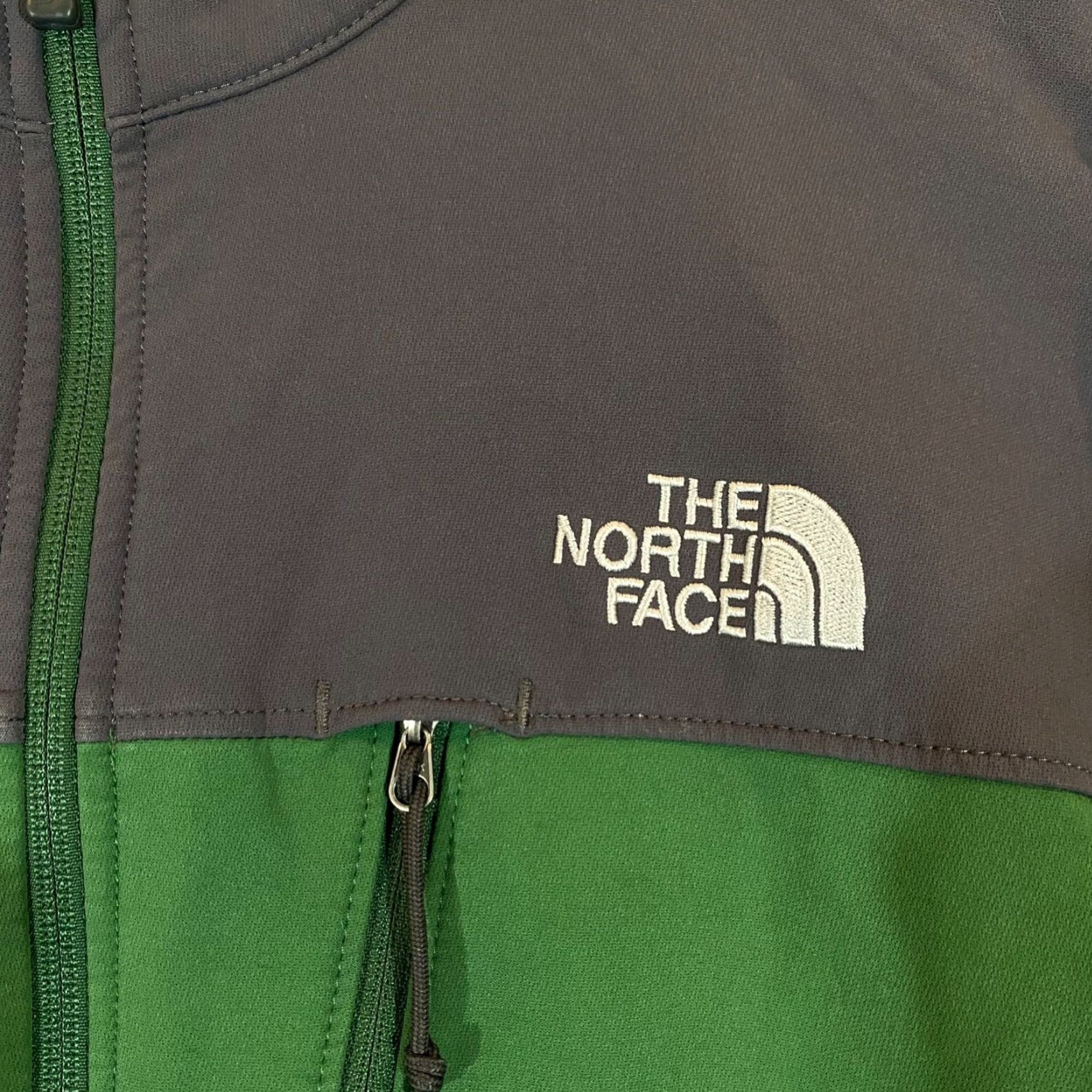 The North Face The North Face Jacket Mens Large Gray Green TNF APEX Zip Pullover Coat Outdoor Size US L / EU 52-54 / 3 - 3 Thumbnail
