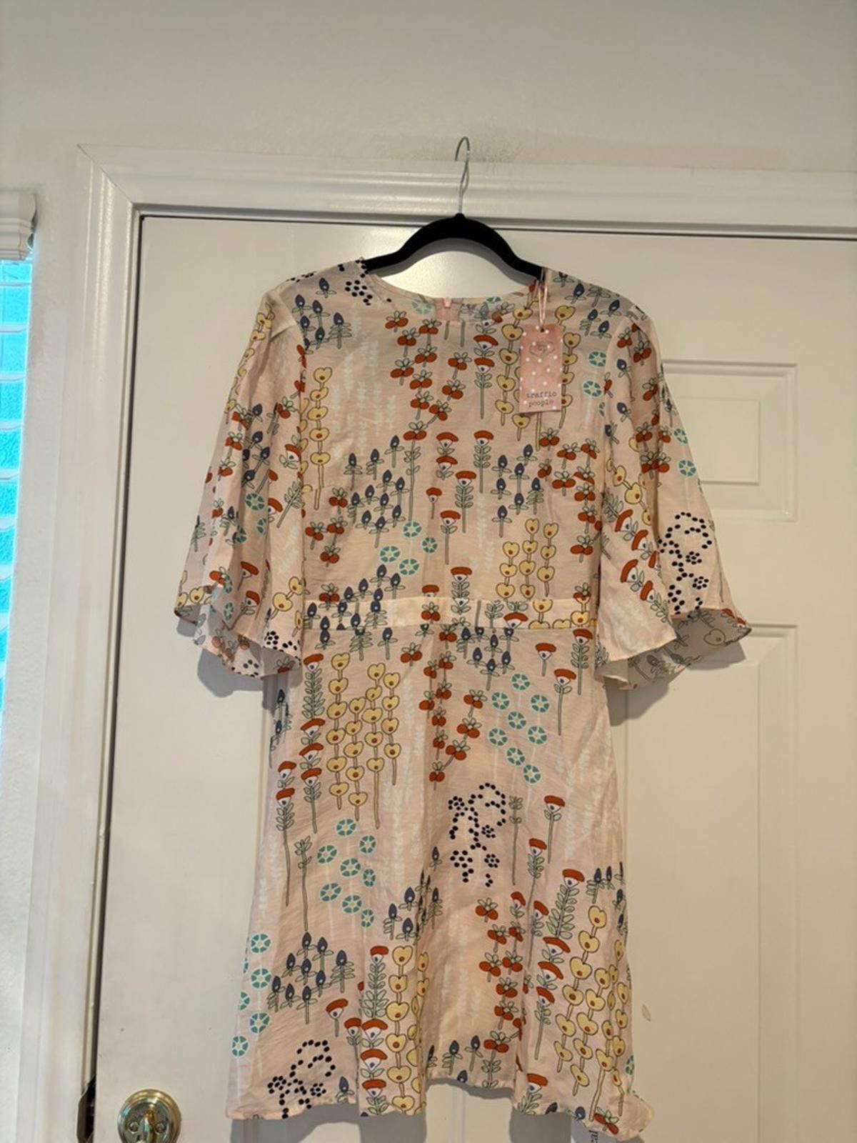 Designer Womens sz M pink Traffic People dress new with tags #411 Size M / US 6-8 / IT 42-44 - 1 Thumbnail
