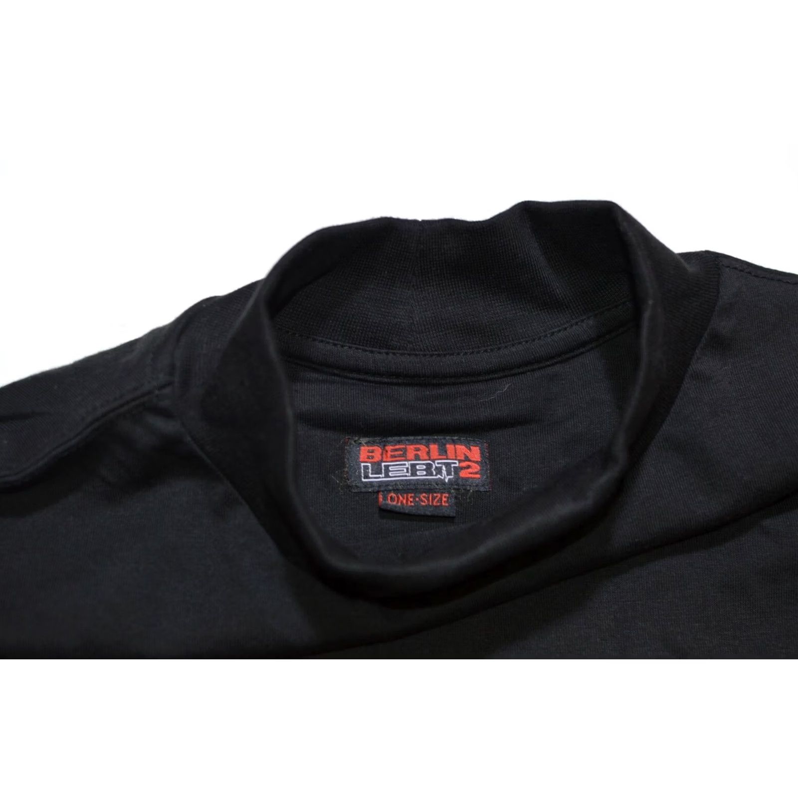 Vintage Samra & Capital Bra Berlin LEBT 2 Long Sleeve T-Shirt German Hip-Hop Black OS Mens Shirt Sleeve LEBT 2 Hip Hop Size US M / EU 48-50 / 2 - 5 Thumbnail