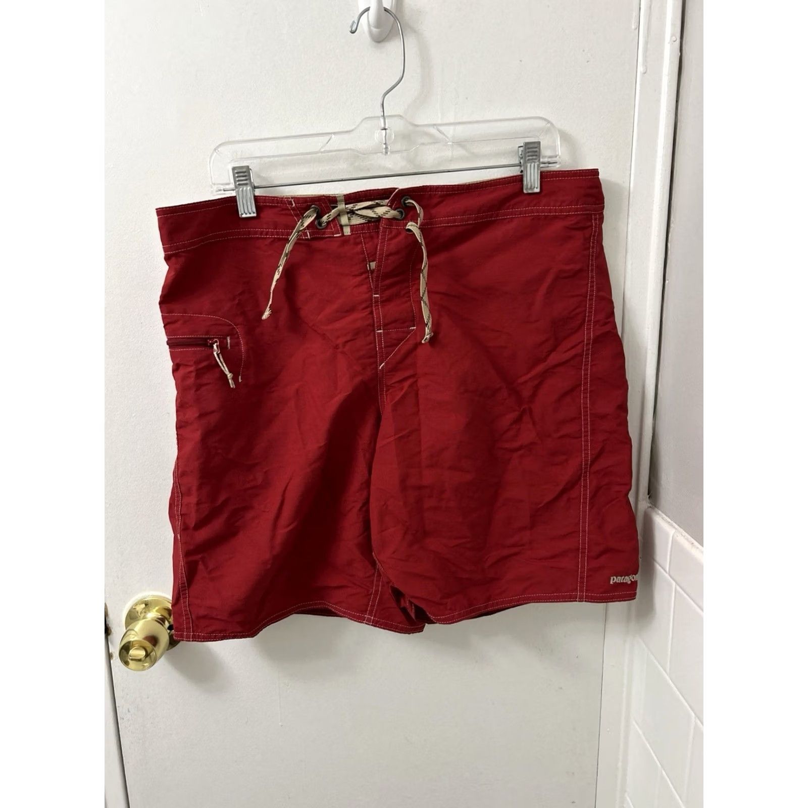 Patagonia Patagonia Board Shorts Mens Size 34 Red Solid Nylon Quick Dry Pockets Swim Bottoms 86625 SP16 Size US 34 / EU 50 - 2 Thumbnail