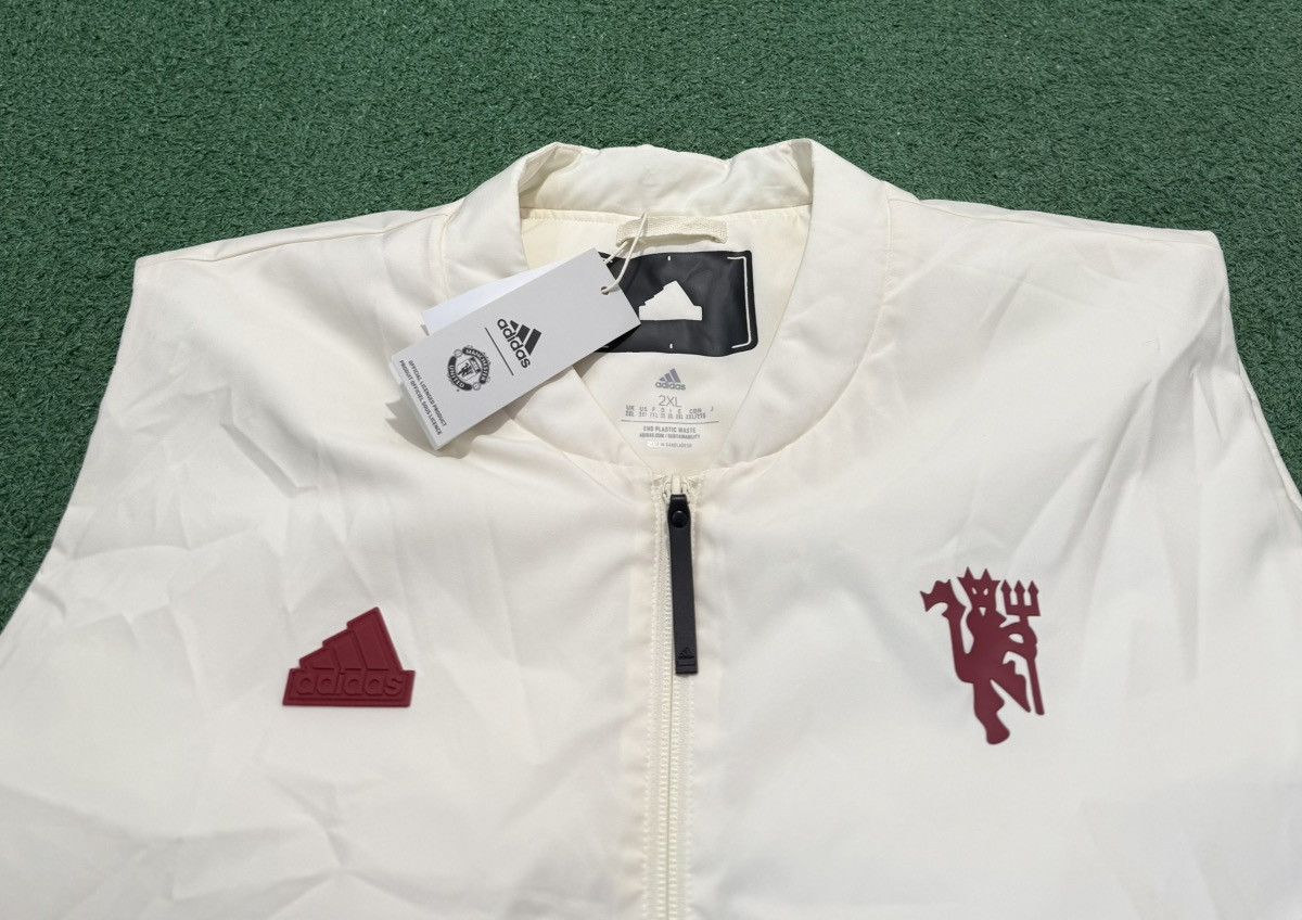 Adidas Adidas x Manchester United Vest Cream White Size US XXL / EU 58 / 5 - 3 Thumbnail