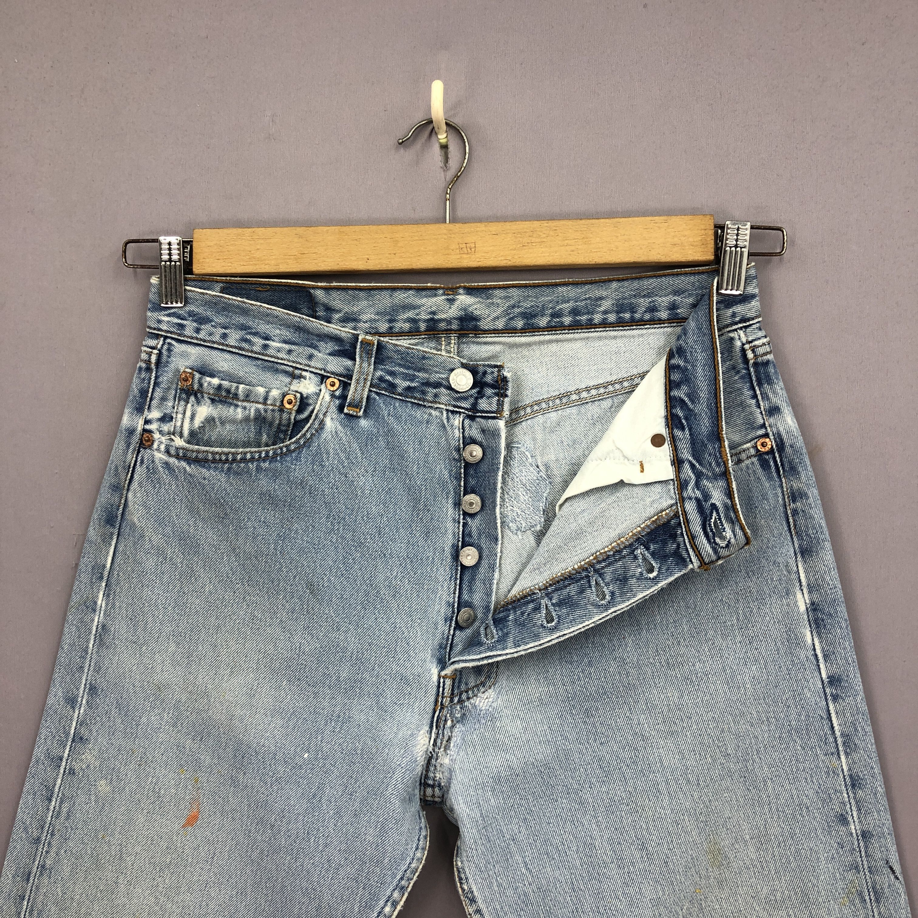 Levi's Vintage Levis 501 Sunfaded Jeans Levi's Ripped Faded Denim Size US 32 / EU 48 - 5 Thumbnail