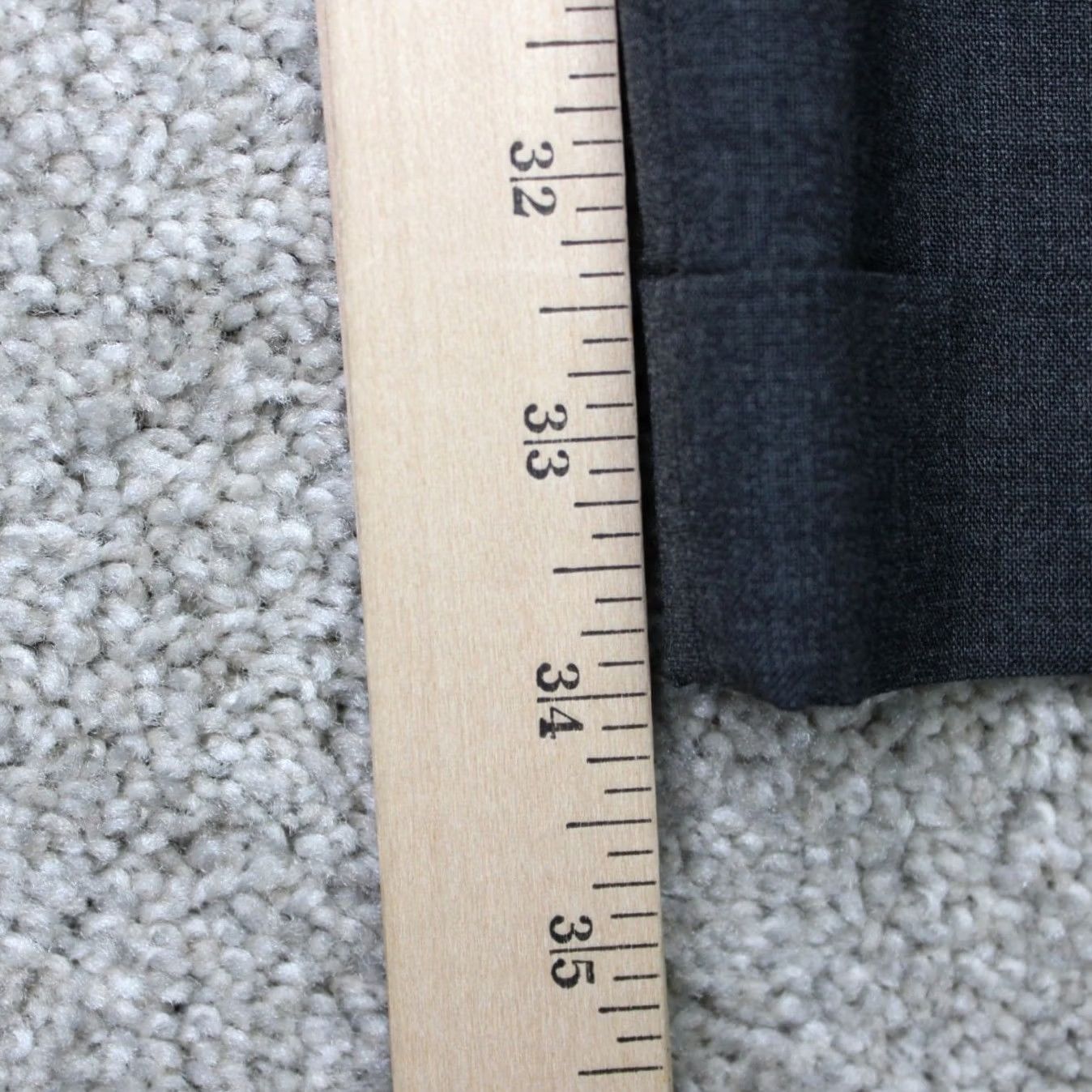 Ralph Lauren LAUREN Ralph Lauren Pants Mens 36 x 32 Gray 100% Wool Pleated Dress Pants Regular Fit Vintage? No Size US 36 / EU 52 - 3 Thumbnail