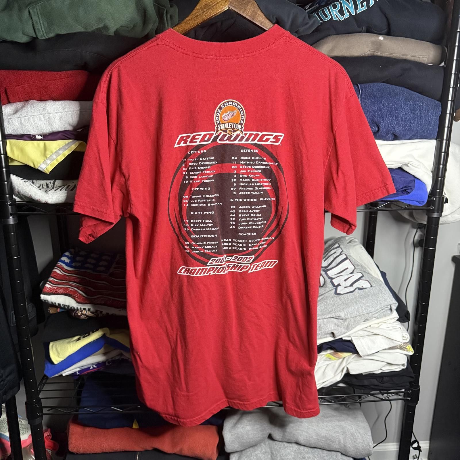 Gildan 2001 Red Wings Stanley Cup T-shirt Size US L / EU 52-54 / 3 - 2 Thumbnail