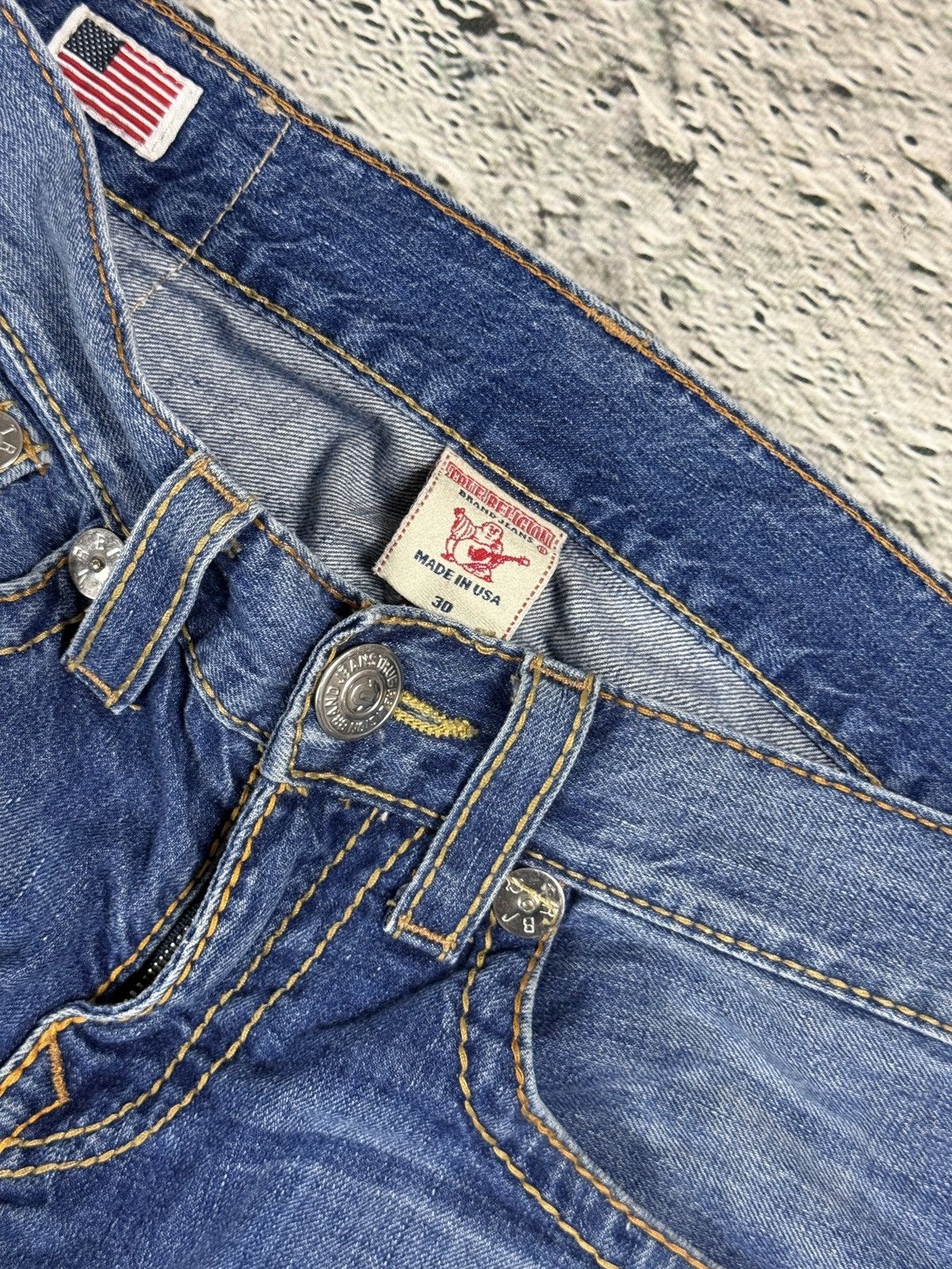 True Religion True Religion blue jeans flared thick stitching Ricky gold Size US 34 / EU 50 - 9 Thumbnail