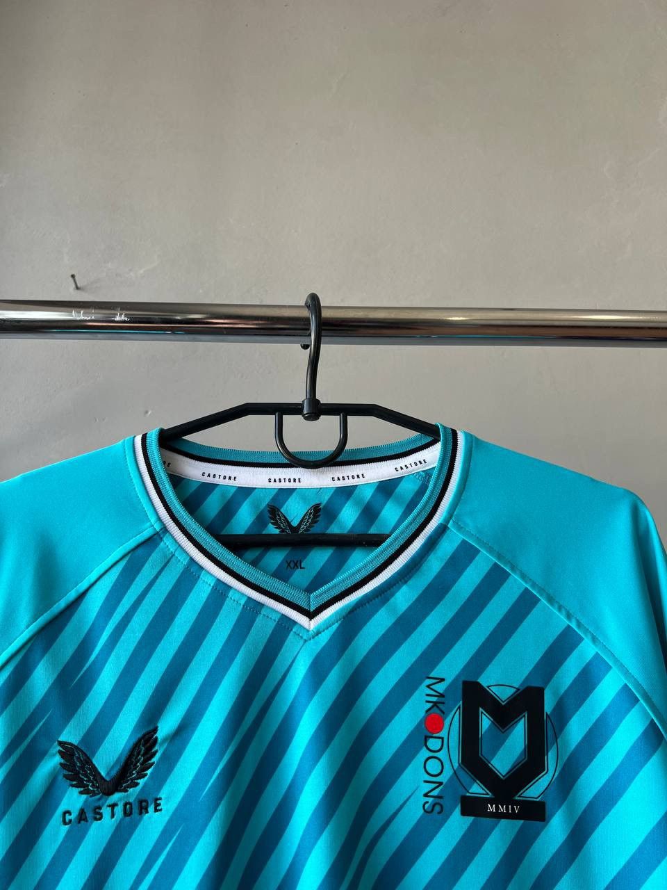 Castore 2023 MK DONS GOALKEEPER 1 SOCCER JERSEY FOOTBALL SHIRT XXL Size US XXL / EU 58 / 5 - 4 Thumbnail