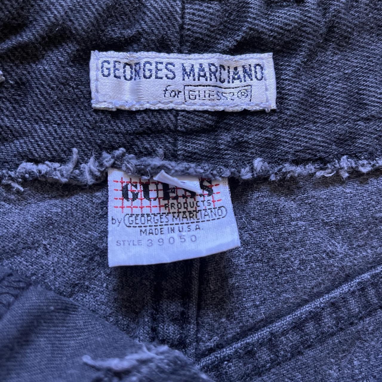 Guess GUESS by MARCIANO • VINTAGE USA MADE BLACK HIGH WAIST SHORTS Size 22" - 2 Thumbnail