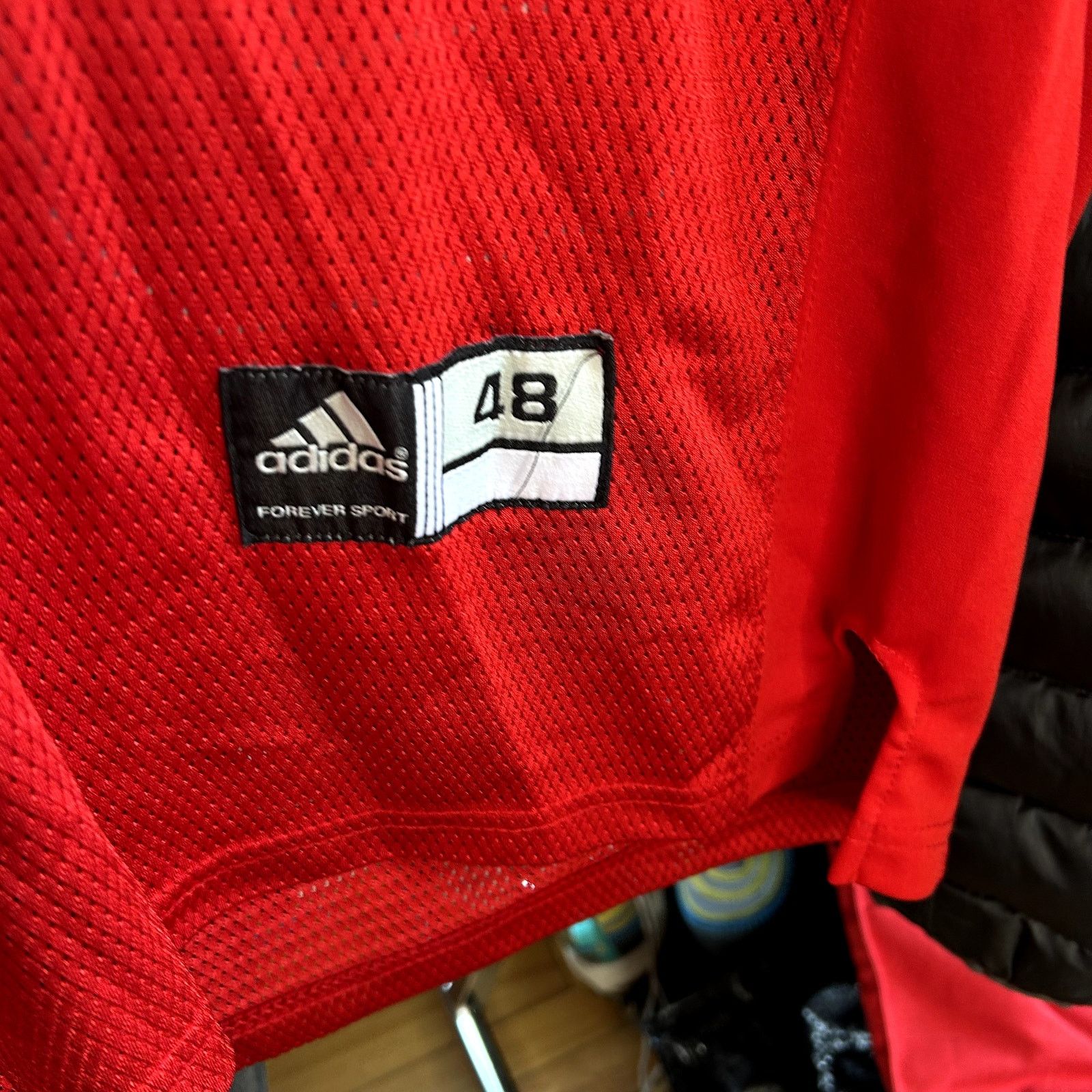 Adidas Y2K Wisconsin Badgers John Clay Jersey 48 Size US M / EU 48-50 / 2 - 4 Thumbnail