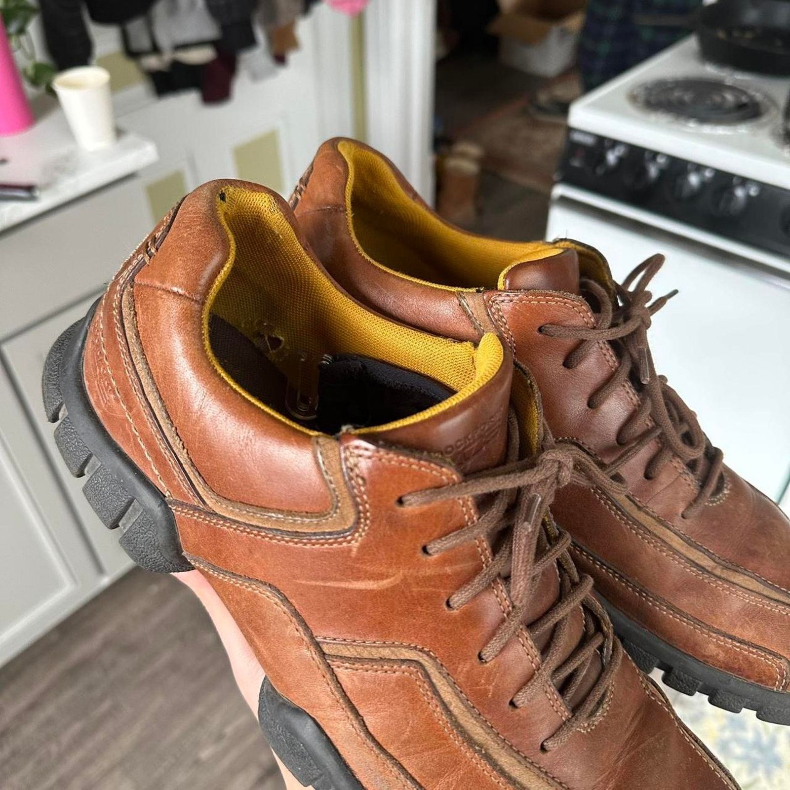 Vintage Epic Vintage 2000s Y2K Brown Lug Sole Sneaker Shoe Size US 10.5 / EU 43-44 - 7 Thumbnail