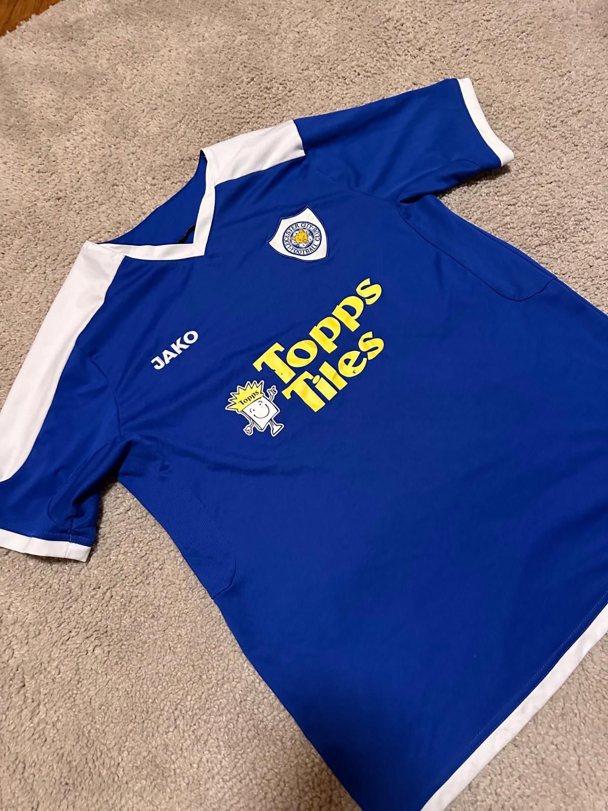 Other FC LEICESTER CITY 2007/09 HOME SOCCER FOOTBALL SHIRT JERSEY Size US S / EU 44-46 / 1 - 3 Thumbnail