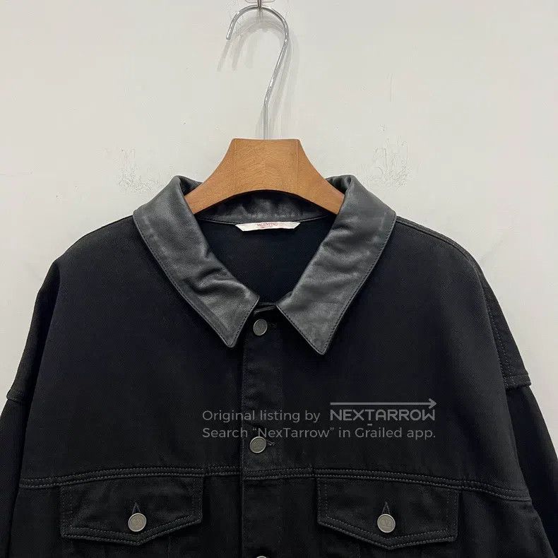 Valentino Valentino Black leather-collared denim jacket jacket Size US M / EU 48-50 / 2 - 3 Thumbnail