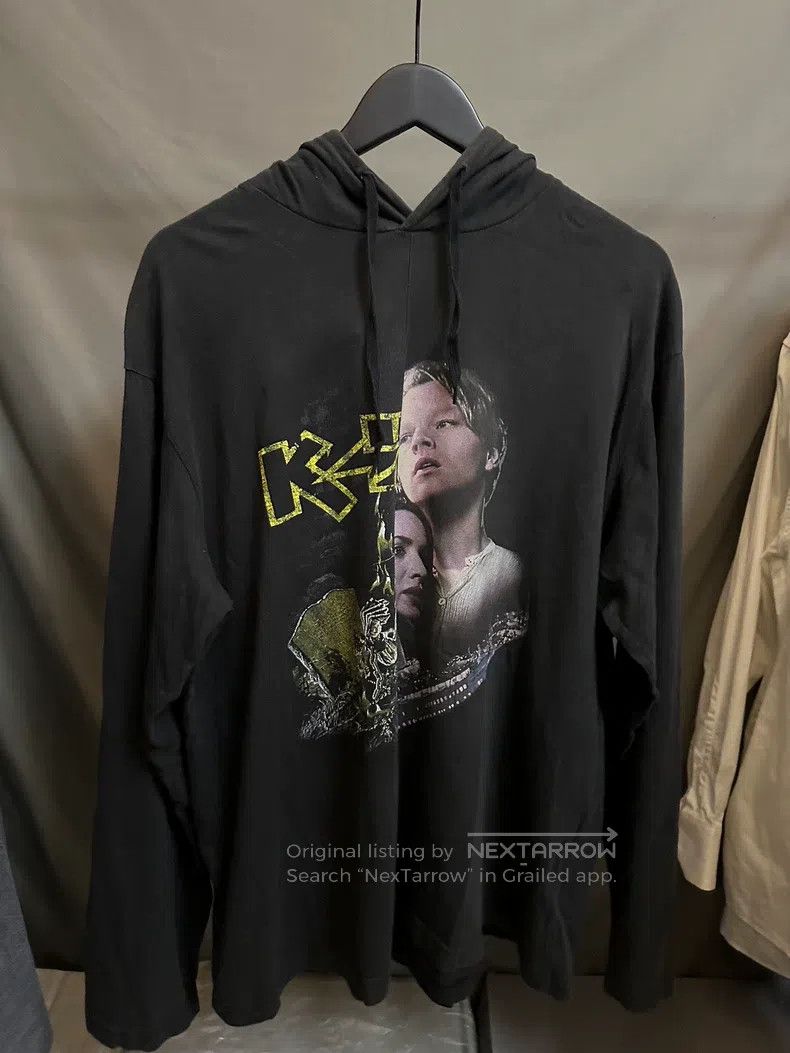 Vetements Vetements Titanic Print Thin Hoodie-yf | Grailed