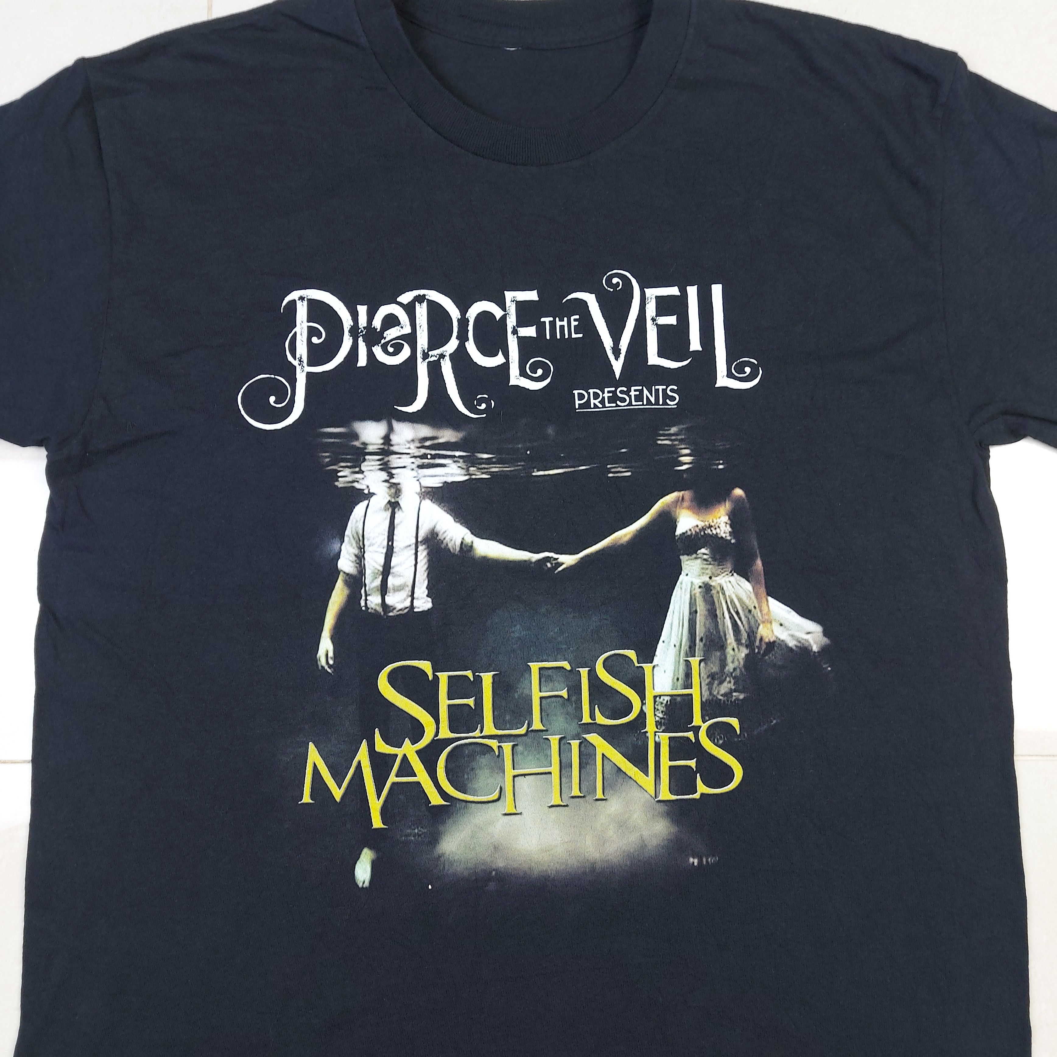 Band Tees Pierce The Veil Band Selfish Machines Album EMO Pop-Punk TEE Size US M / EU 48-50 / 2 - 8 Thumbnail