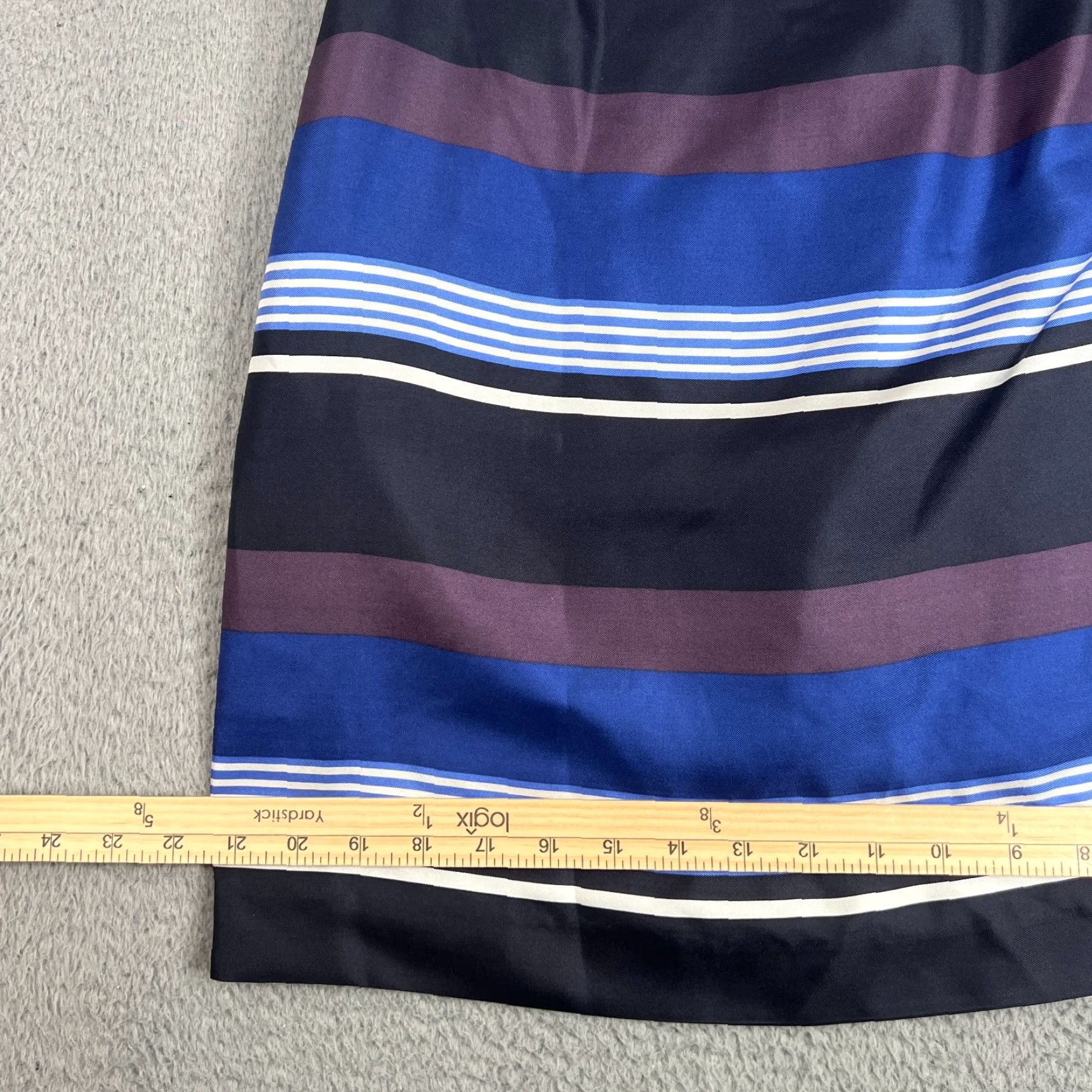 Banana Republic VINTAGE Banana Republic Silk Blue Striped Off the Shoulder Shift Dress XS Ruffle Classic Womens Size XS / US 0-2 / IT 36-38 - 5 Thumbnail