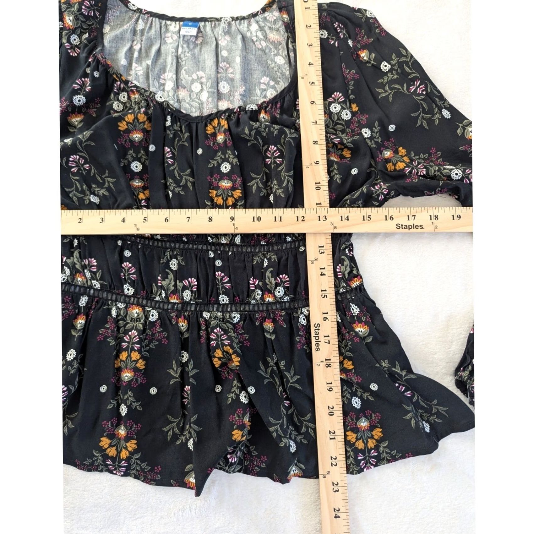 Old Navy Old Navy Blouse Long Sleeve Black Floral Smocked Waist Women's M Boho Shirt Shirt Size M / US 6-8 / IT 42-44 - 6 Thumbnail