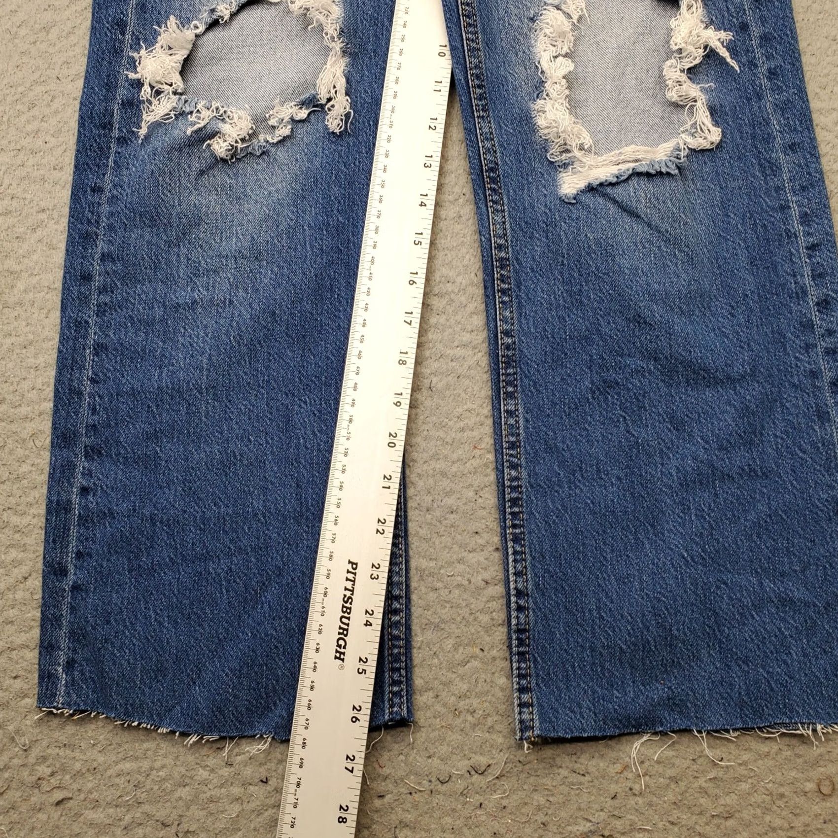 Vintage Aéropostale Womens 2 Baggy Jeans Denim Blue Button Fly Distressed Straight Leg 90s Style Jeans Women’s Size 2 Size 26" / US 2 / IT 38 - 4 Thumbnail