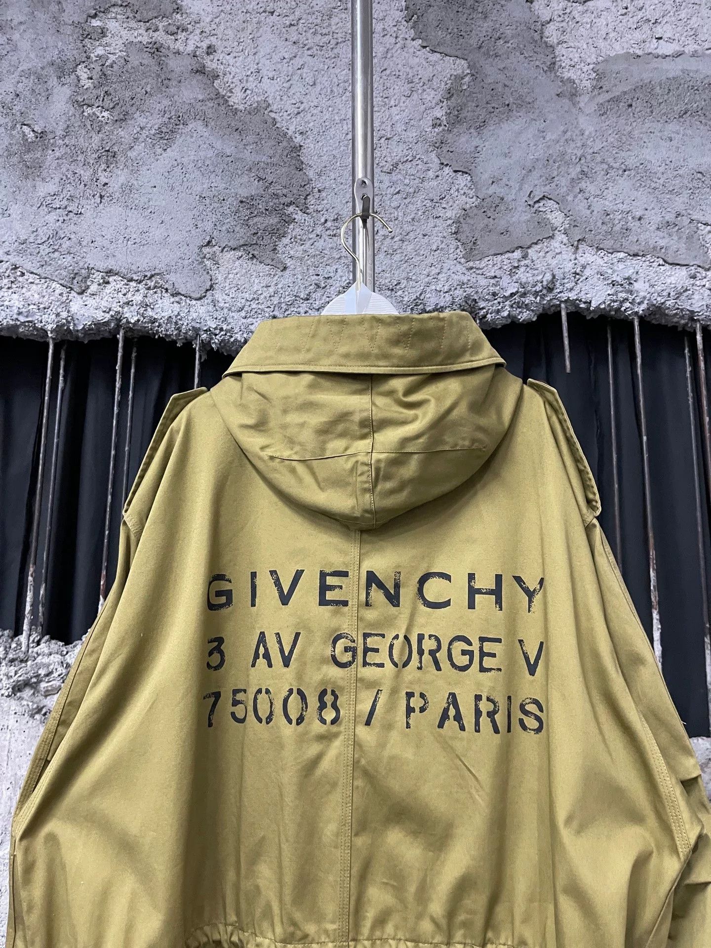 Givenchy Givenchy Trench Coat Size US S / EU 44-46 / 1 - 3 Thumbnail