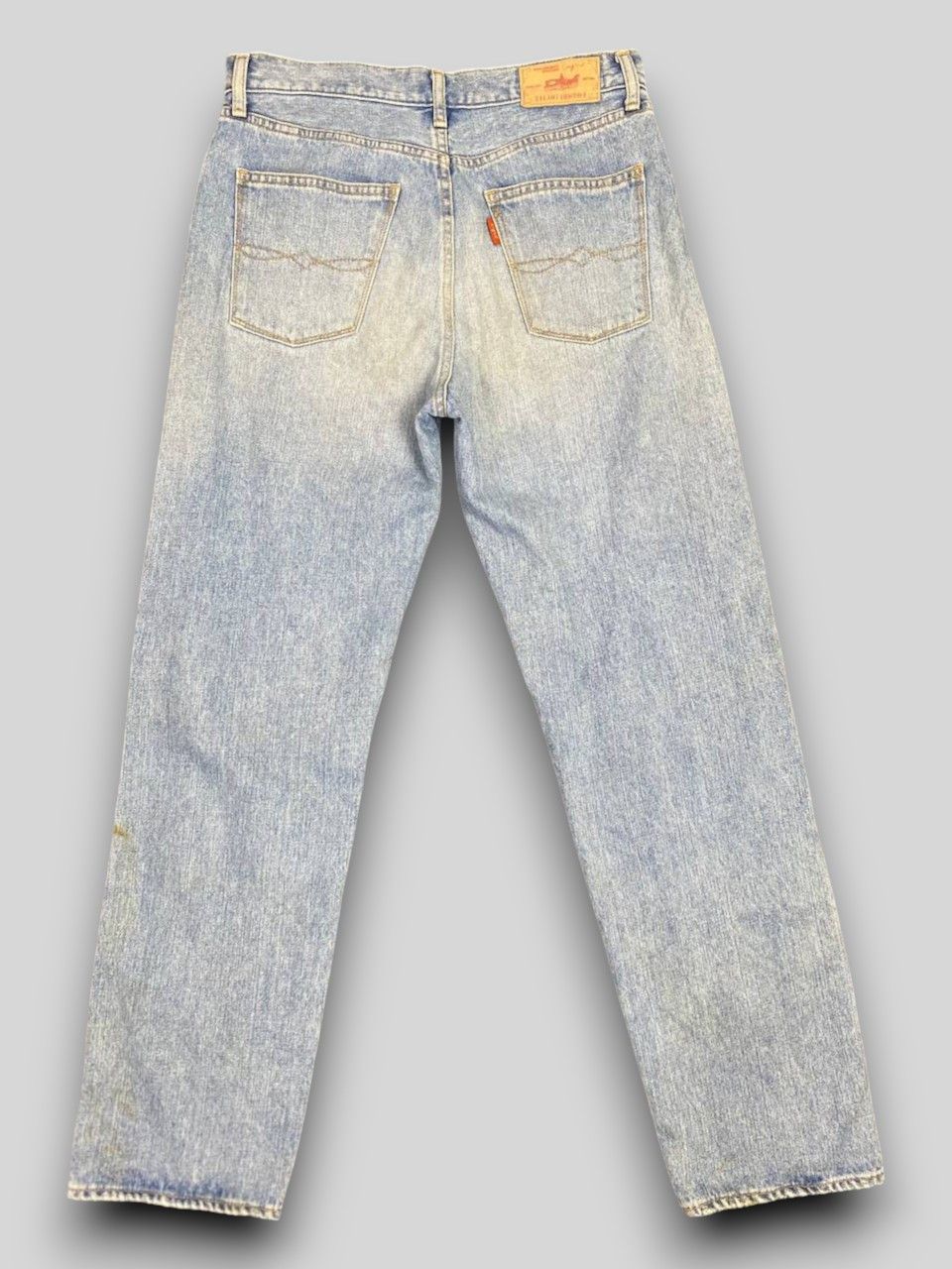 Japanese Brand ungrid japanese brand distressed denim nice design Size US 32 / EU 48 - 2 Thumbnail