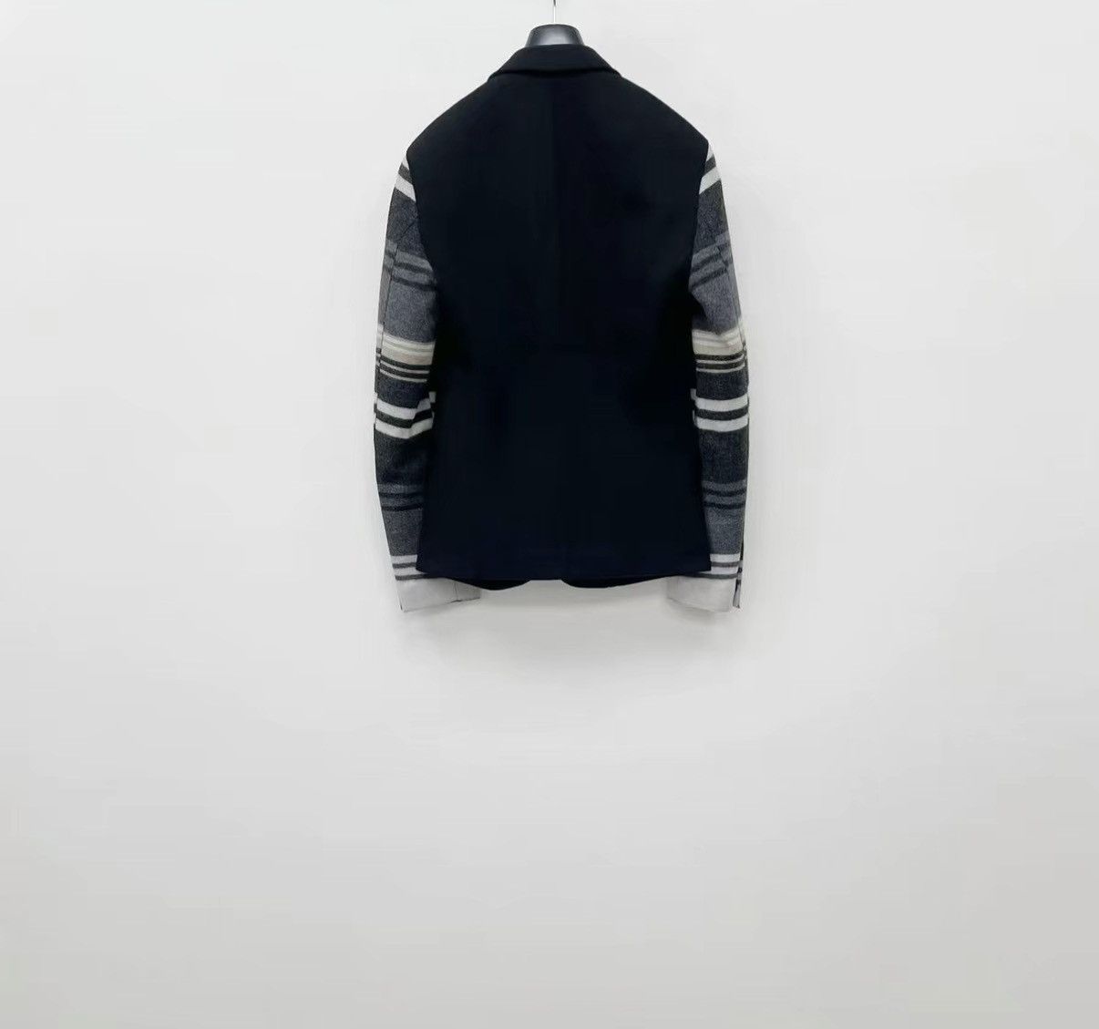 Neil Barrett Neil Barrett Wool Casual Blazer J30 Size US M / EU 48-50 / 2 - 6 Thumbnail