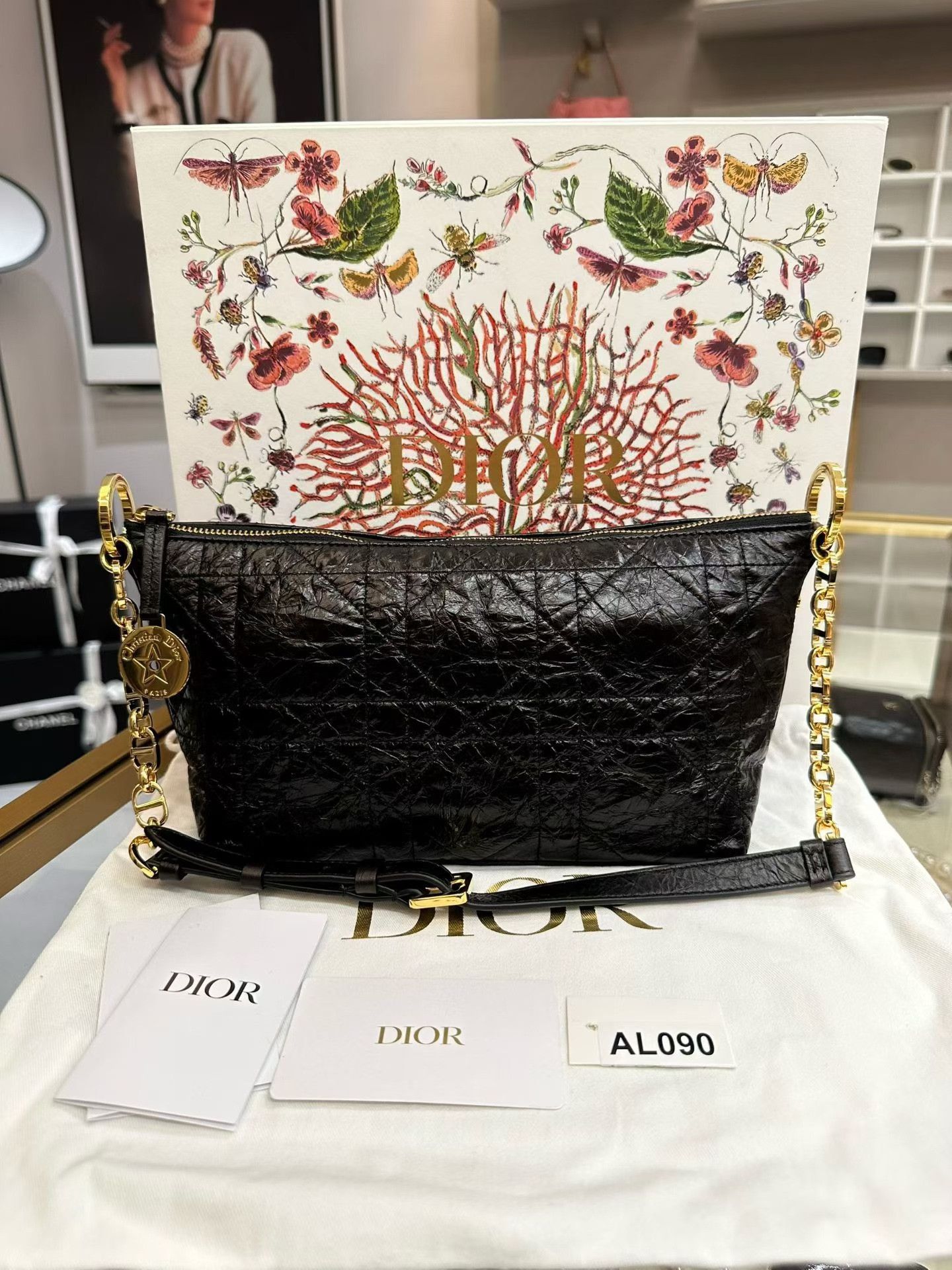 Dior Pre-loved Bag Very good condition Size ONE SIZE - 1 Thumbnail