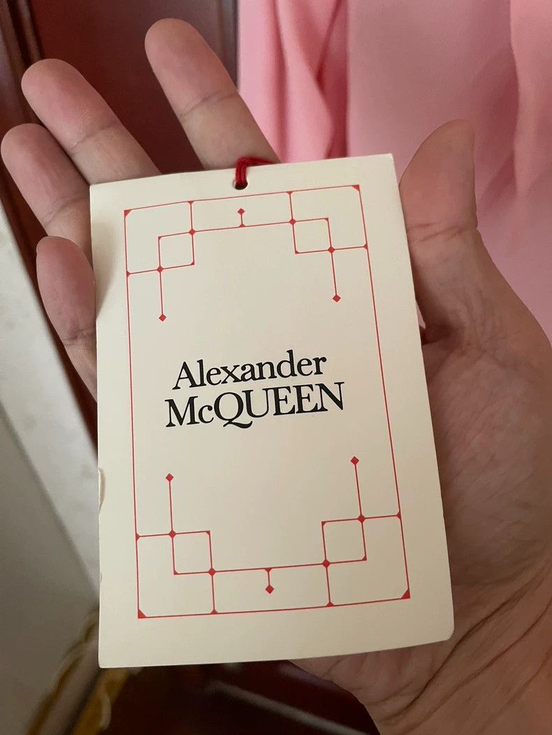 Alexander McQueen Alexander McQUEEN size 42 Pink silk ribbon shirt 2505-Next Size L / US 10 / IT 46 - 5 Thumbnail