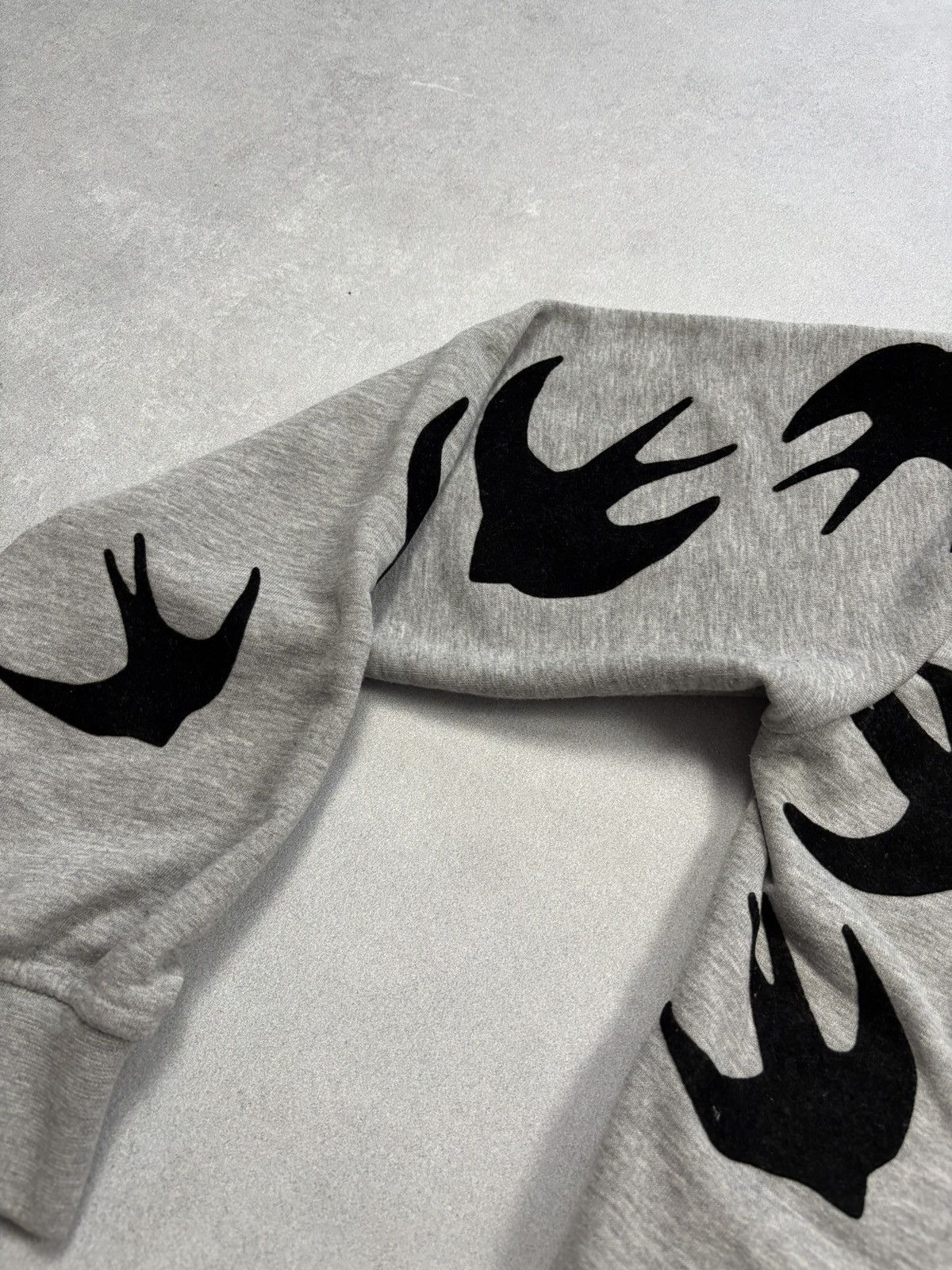 Alexander McQueen Alexander McQueen Velvet Felt Swallow Hoodie McQ Size US M / EU 48-50 / 2 - 16 Thumbnail